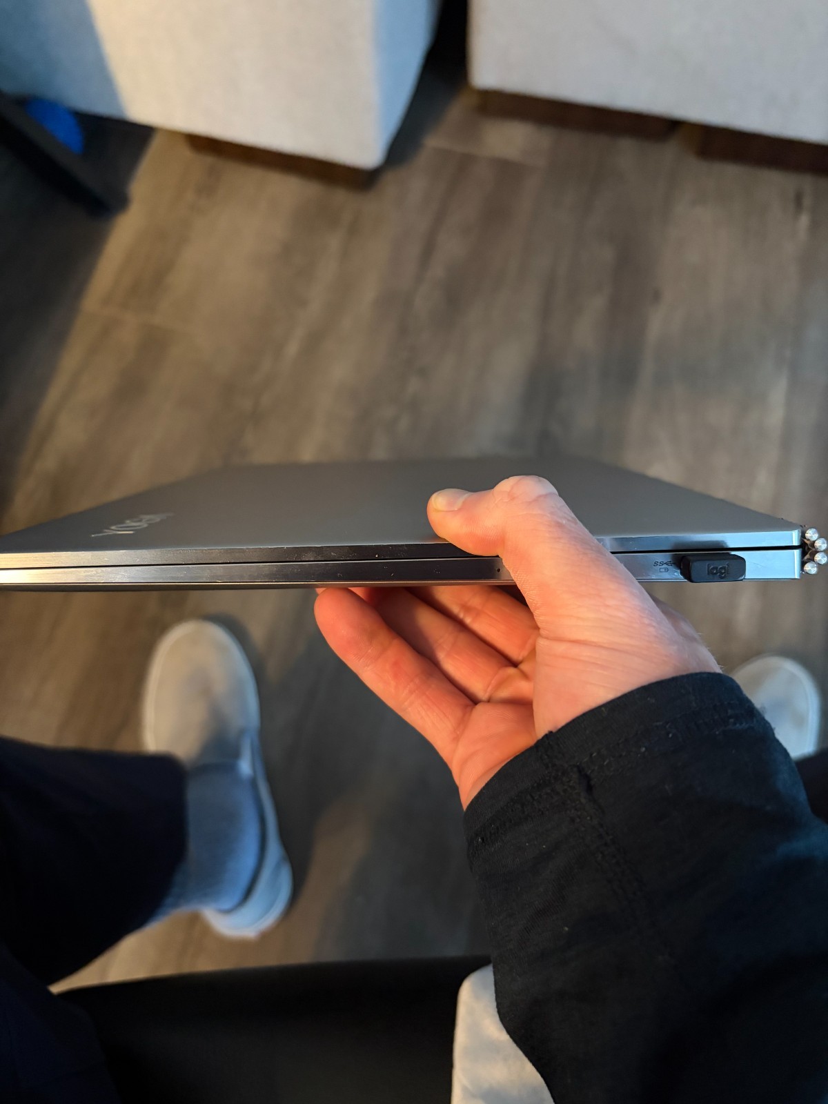 Lenovo Yoga 920 2-in-1 13.9″ FHD Touch Laptop i7-8550U 8GB RAM 256GB SSD Bronze