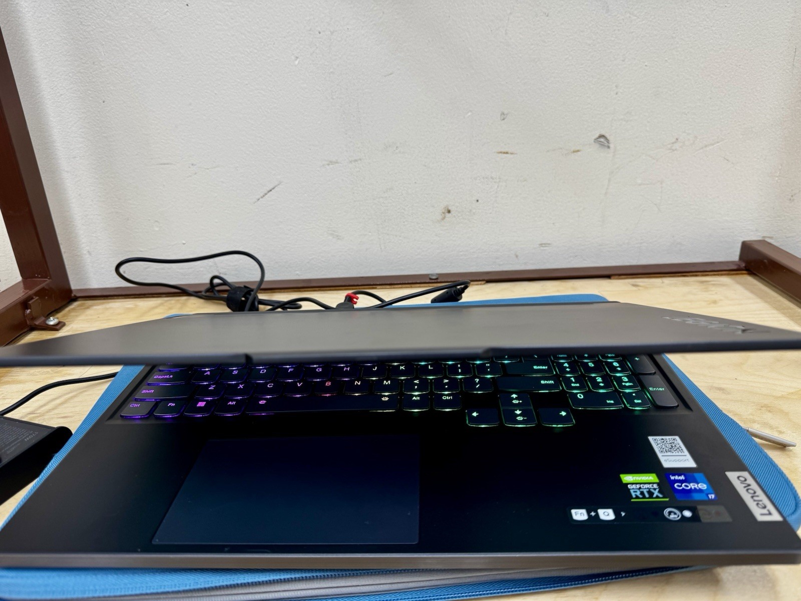 Lenovo Legion S7 Slim 16IAH7 16″ i7-12700H 16GB RAM 512GB SSD Windows11RTX3050Ti