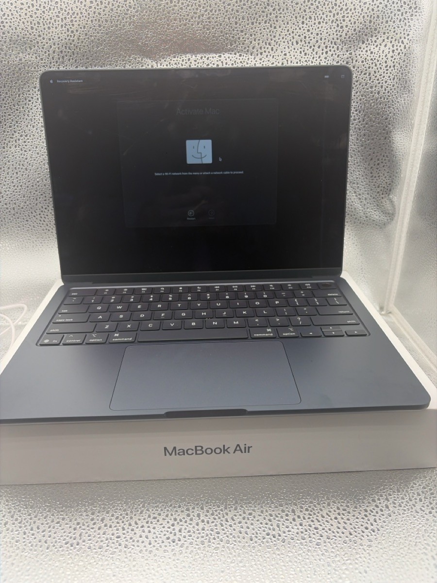 APPLE 13″ MACBOOK AIR M4 CHIP, 10-CORE CPU / 8-CORE GPU16GB /256GB (TDW045583)
