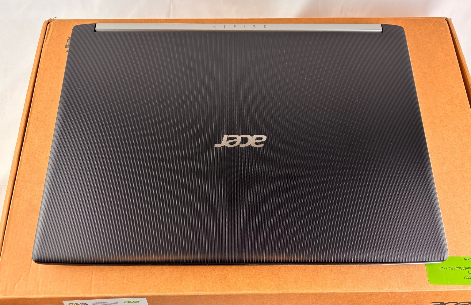 Acer Aspire 5 15.6″ Intel Core I3-7100U, 8GB Ram, 1TB HDD, A515-51-3509 OPEN BOX