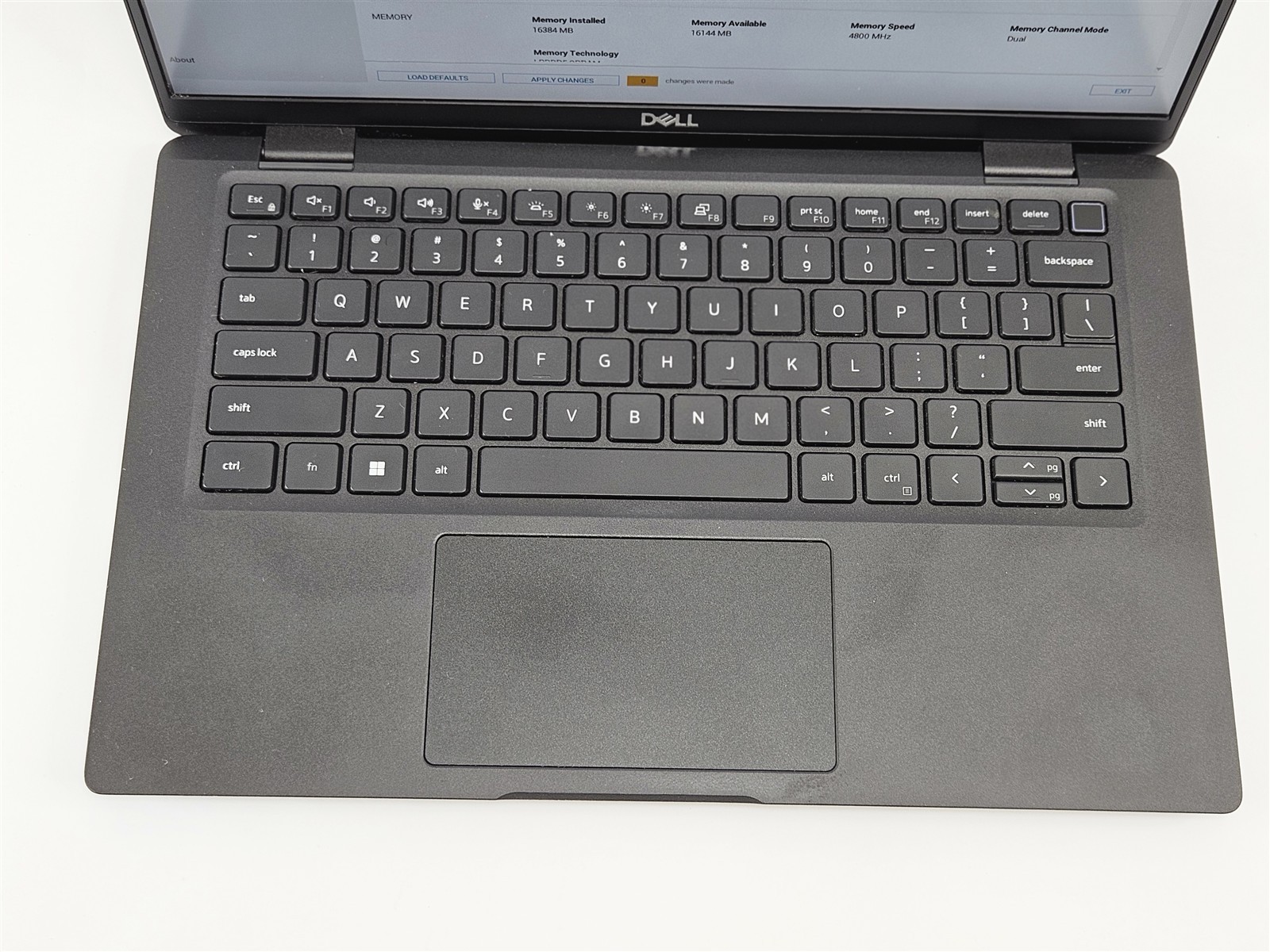 Dell Latitude 7430 14″ Intel Core i5-1250P 1.7GHz 16GB 256GB SSD Iris Xe No OS