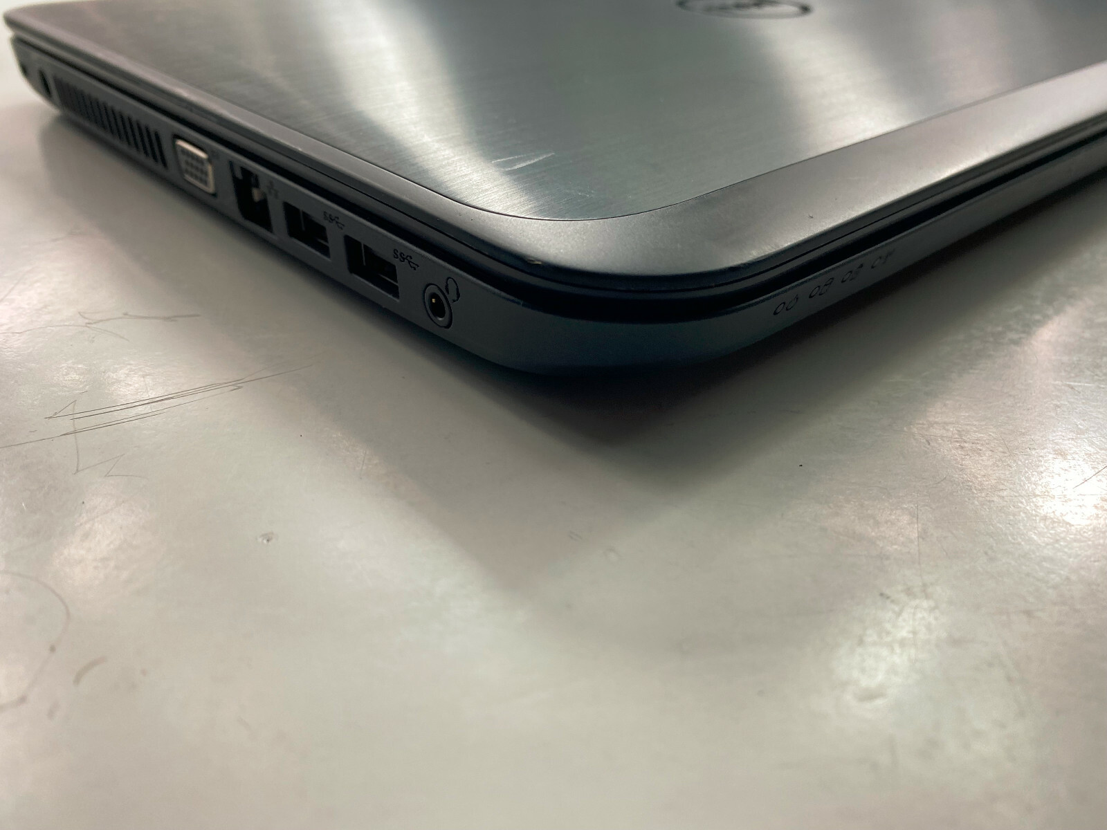 Dell Latitude 3440 i3-4010u 1.7GHz 4GB RAM 500G HDD Win10 Pro MR25-12