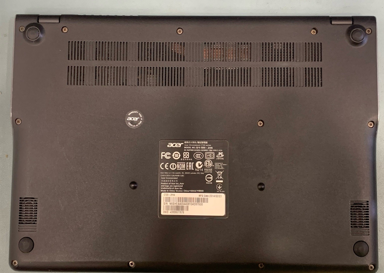 Acer ZHN Chromebook C720 Series 11.6″ Laptop Celeron Gray With No-Charger