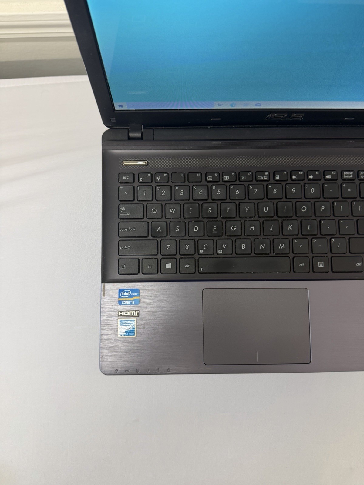 Asus K55A Laptop – Screen Has Vertical Lines – Intel i5-3210M – Read Des