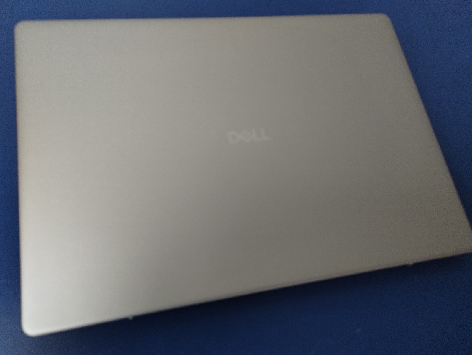 DELL 16 DB16250 VPVXG, Intel Core Ultra 9 288V, 3.30 GHz, 32 GB RAM, 1 TB NVMe