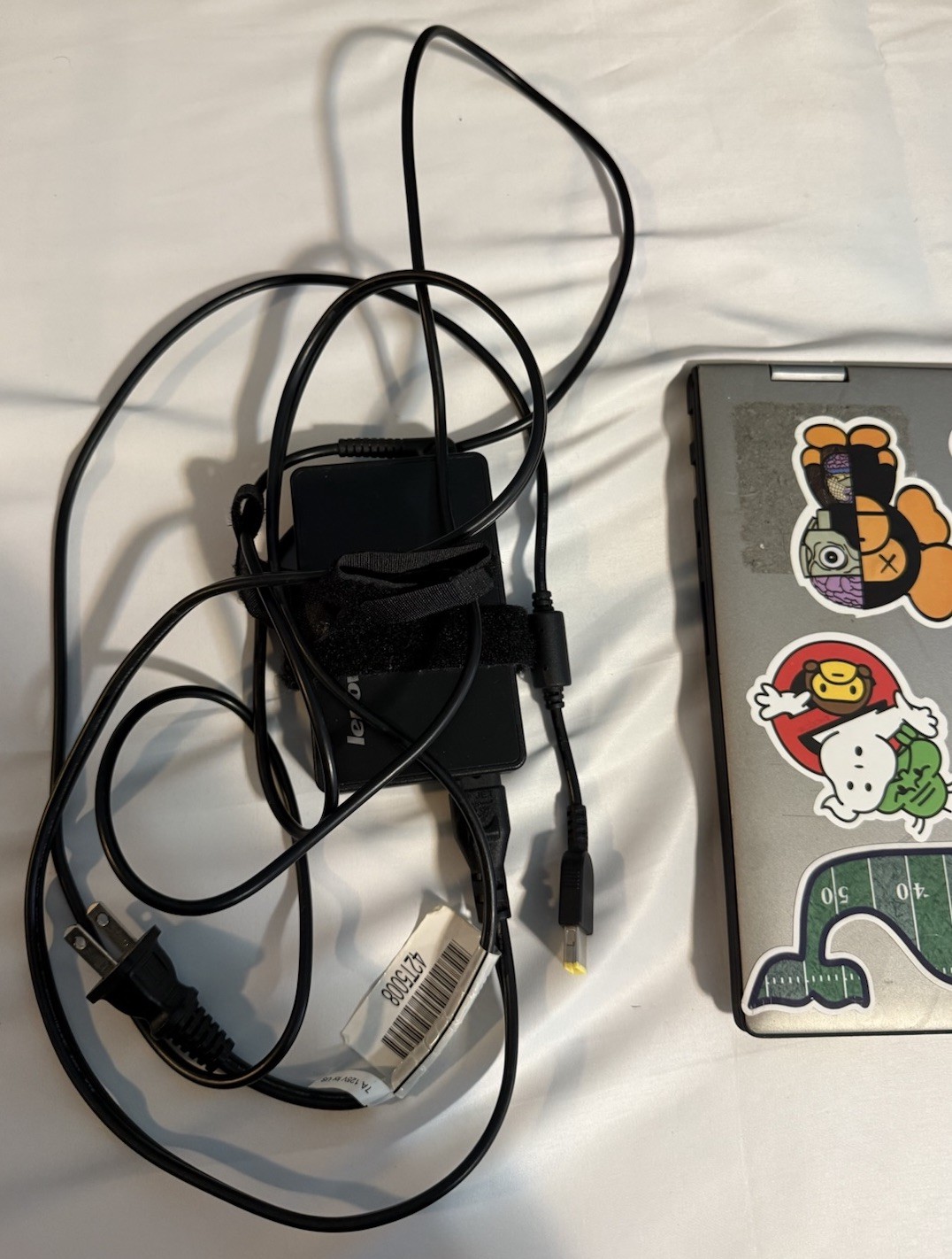 Lenovo Laptop i7 4500U 8GB WORKING Cracked Screen With Charger