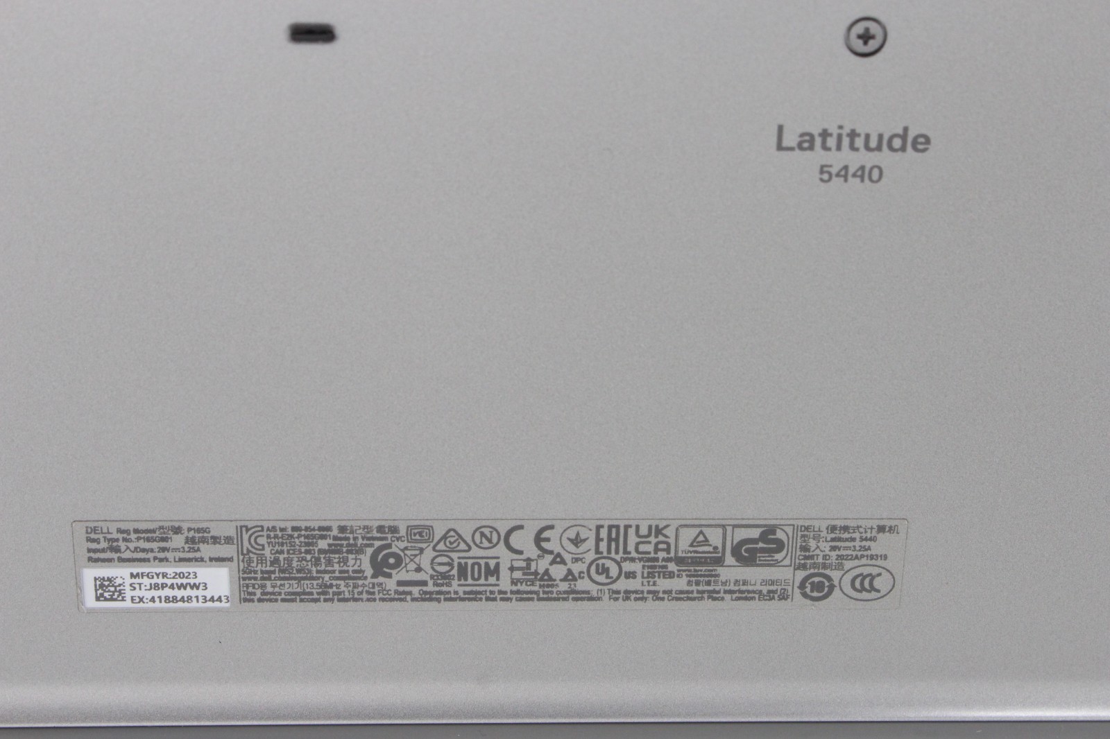 Dell Latitude 5440 14″ 512GB SSD 16GB RAM Win 11 Pro 1.7GHz i7-1355U; 6184138