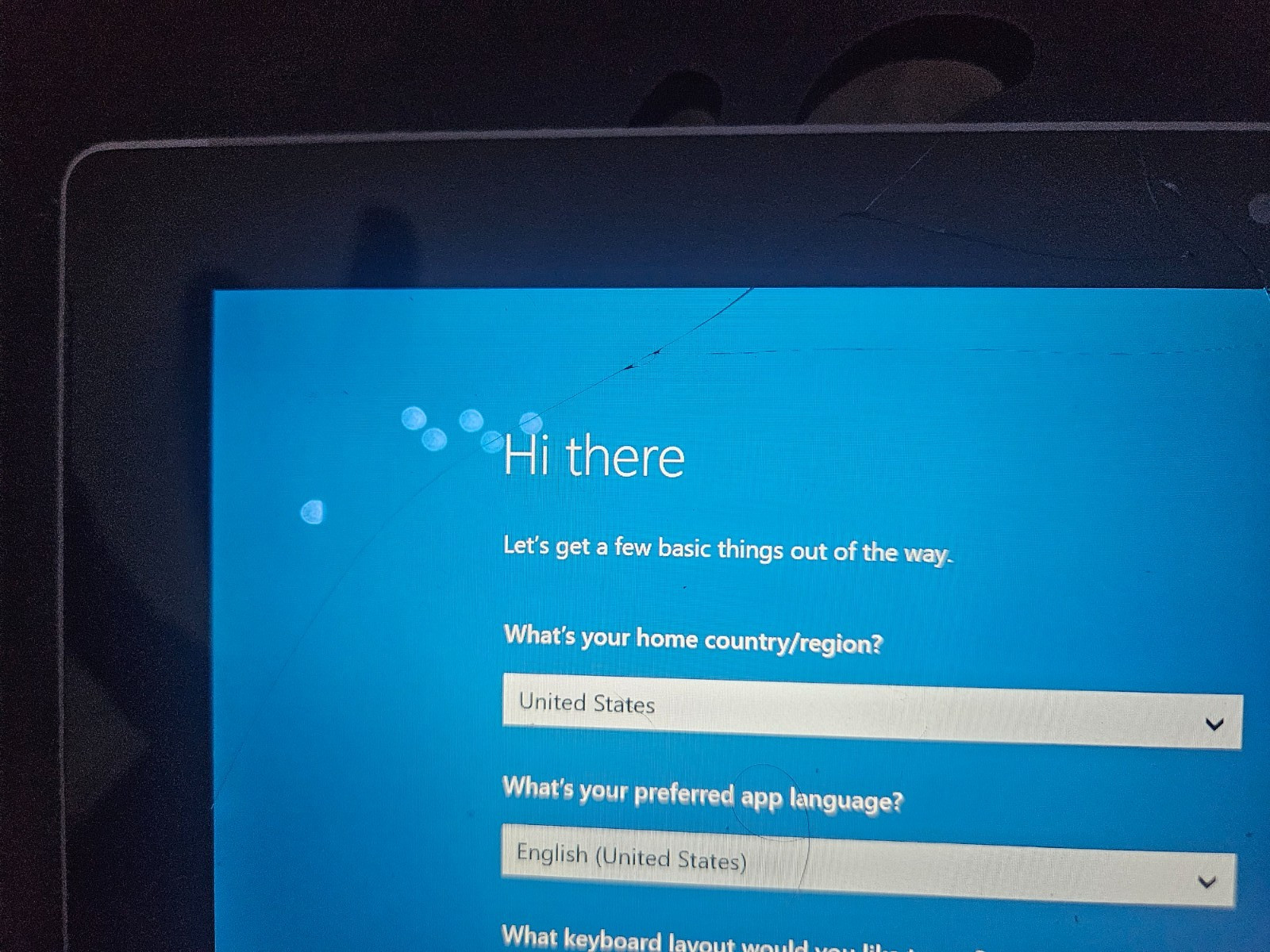 Microsoft Surface 3 (Model 1645) 128GB 4GB RAM — FOR PARTS / REPAIR — Cracked Sc