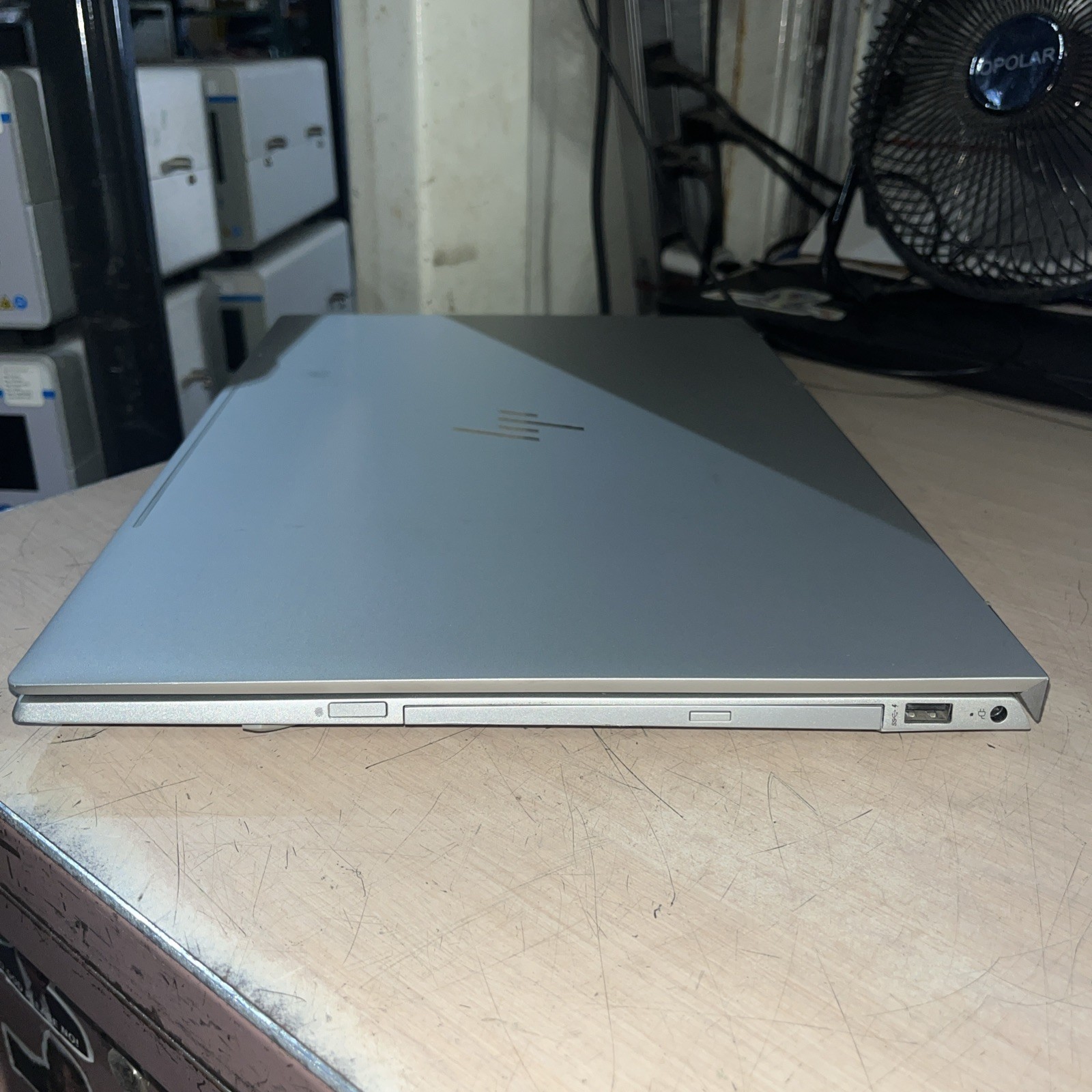 HP ENVY 17M-BW INTEL CORE I7 8TH GEN 8GB RAM NO HD