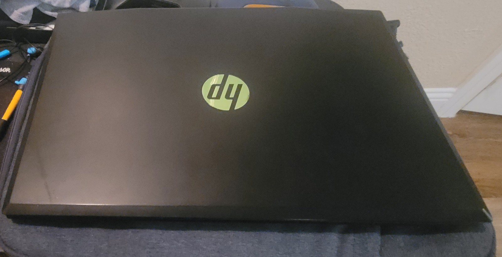 HP Pavilion Gaming Laptop 15-CX0XXX with power cord used