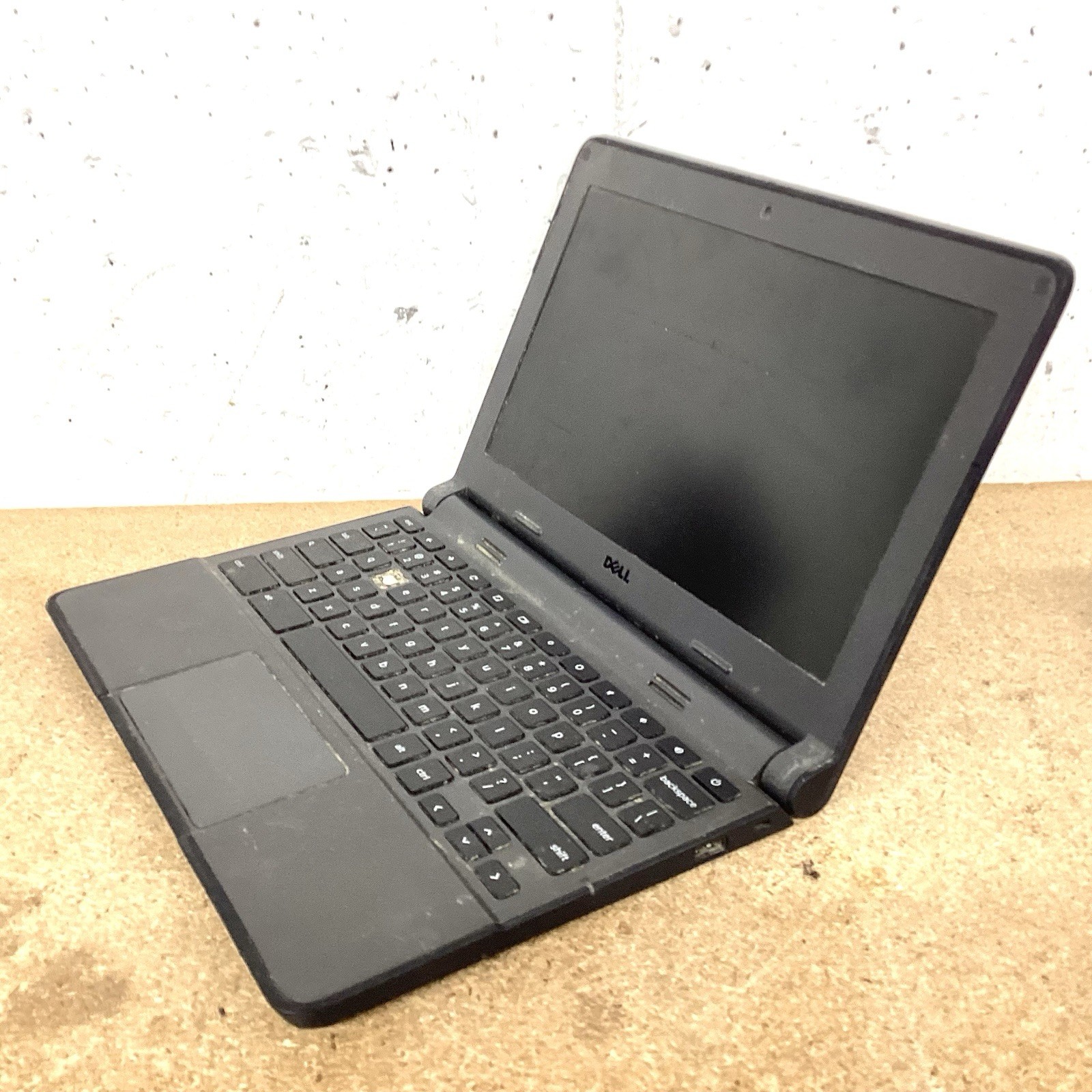 Dell Chromebook 3120 11.6″ Celeron N2840 2.16GHz 4GB RAM Untested No Charger