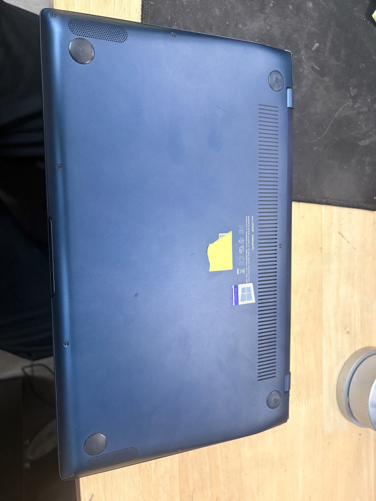 ASUS Zenbook 14 14” (512GB SSD Intel Core i7-1165G7 4.7GHz 16GB) Ultra-Slim…