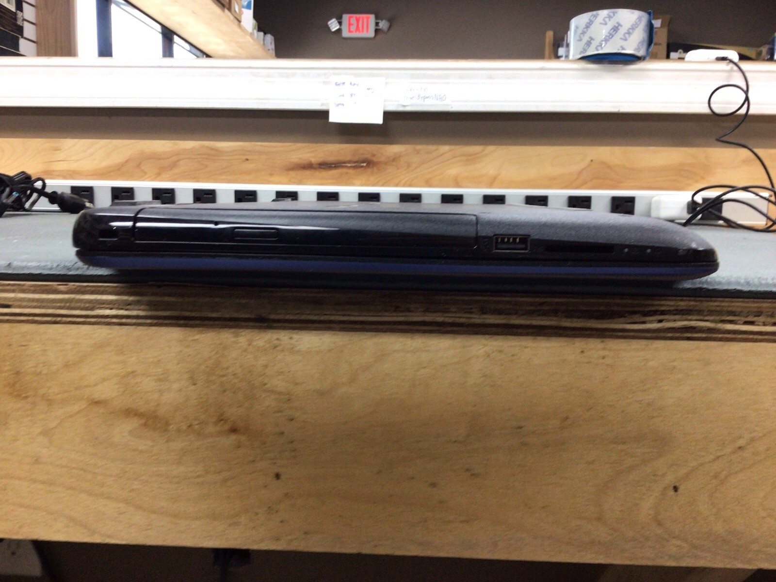 HP 15z-ba000 Laptop | AMD A6-7310@2.0 | 1TB HDD | 4gb Ram | NO OS