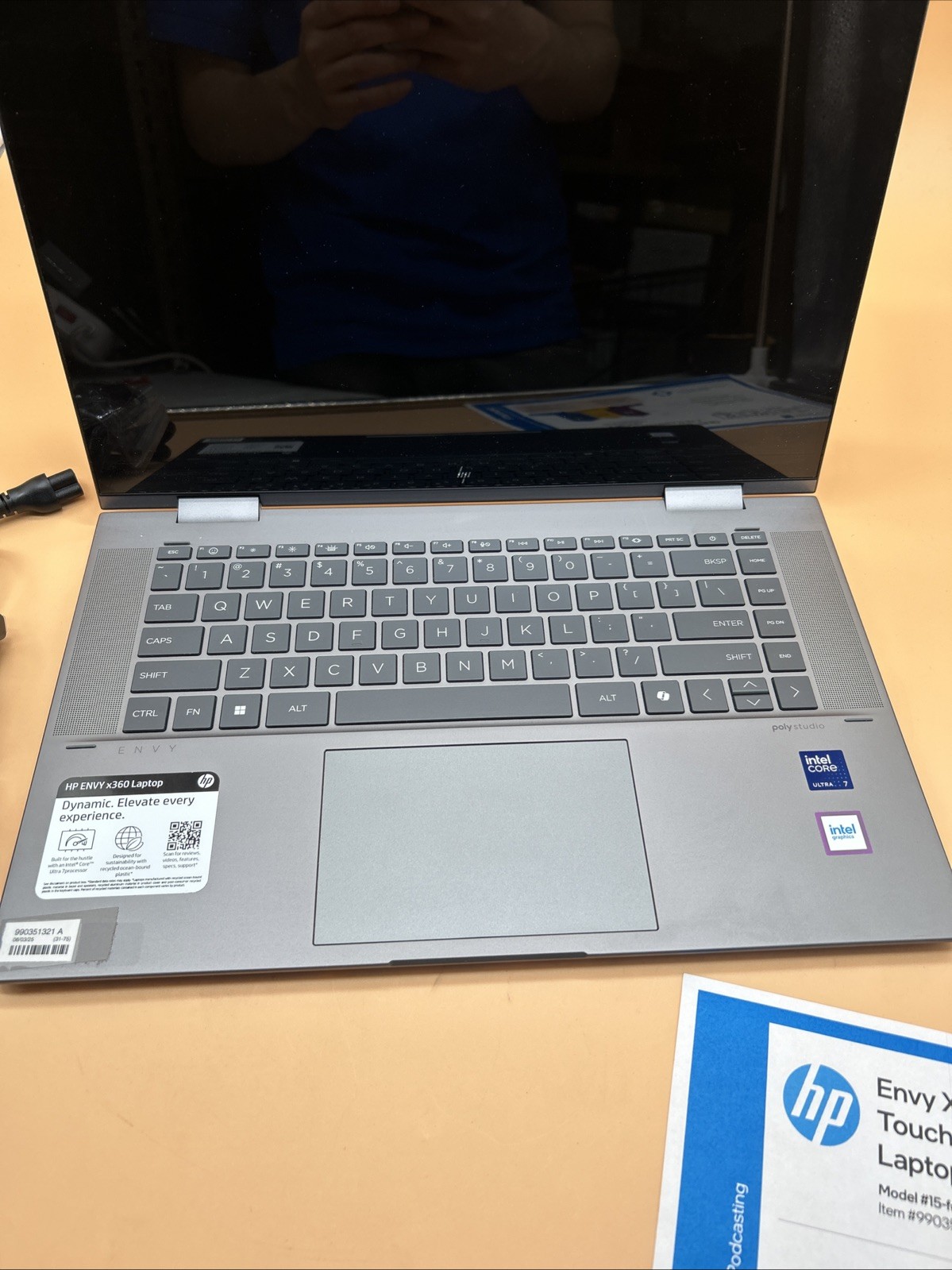 HP 15-fe1071cl Envy x360 15.6″ FHD Touchscreen Ultra 7 155U 2.1GHz Intel