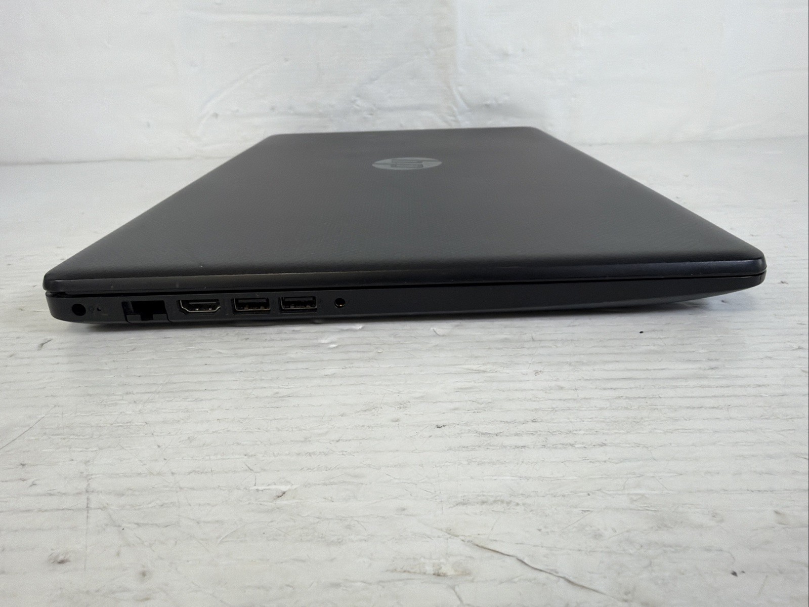 HP Laptop 17-by3613dx, Intel Core i5-1035G1 @ 1GHz, 31GB RAM NO SSD/OS -Good Bat