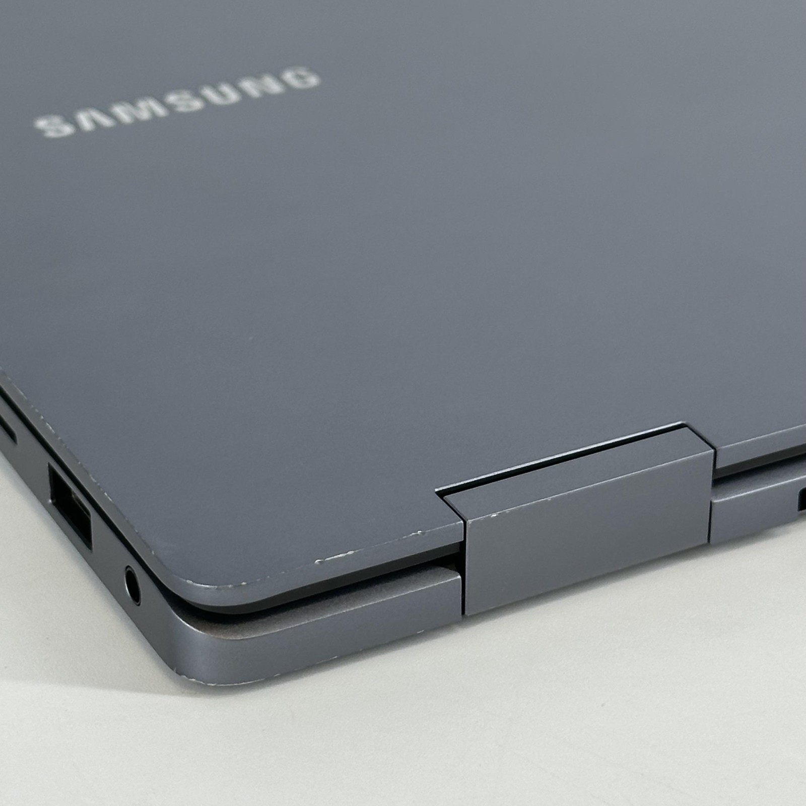 Samsung Galaxy Book4 360 15 FHD TOUCH 1.8 GHz Core 7 150U 16GB 512GB BENT FRAME