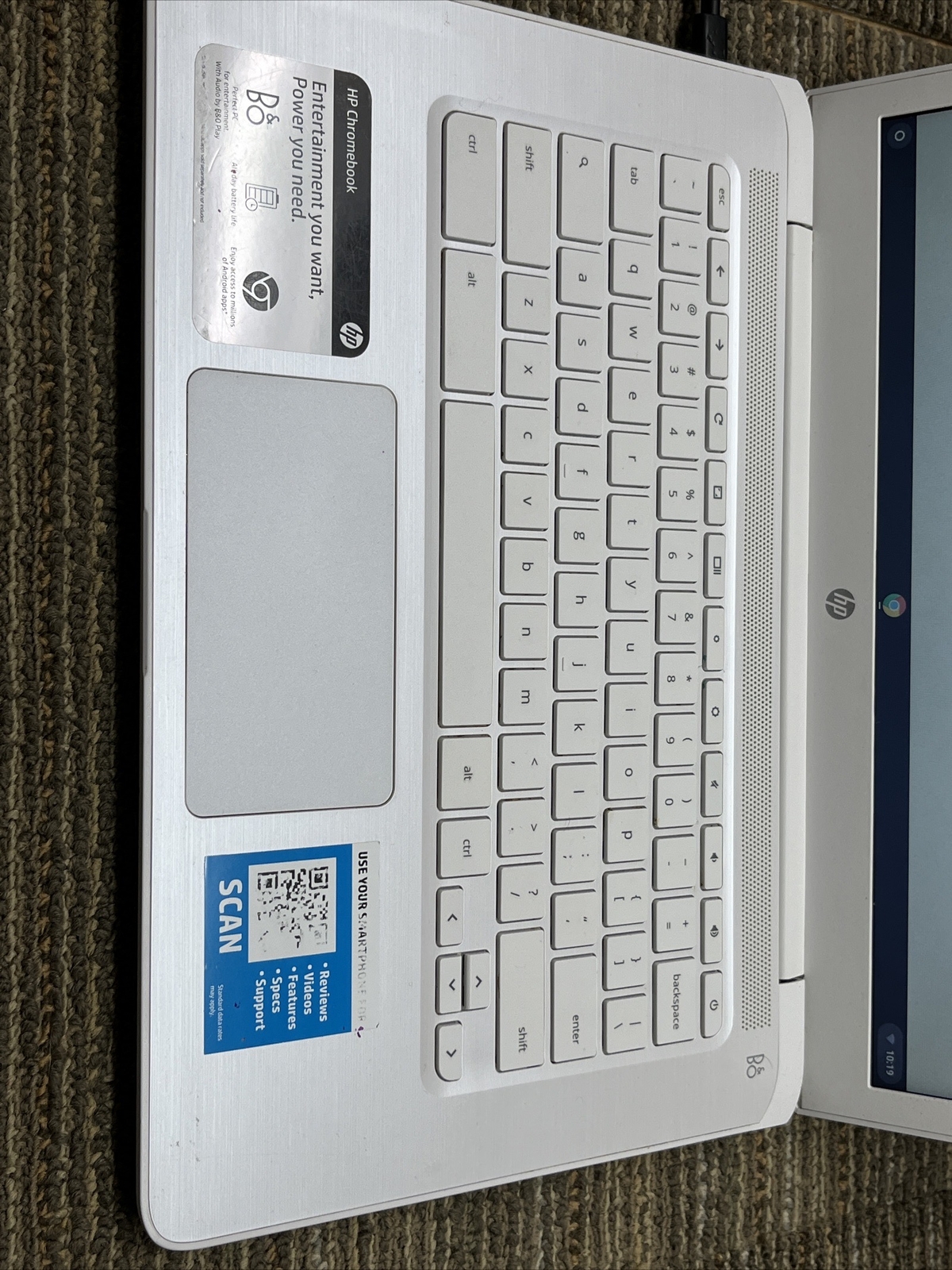HP Chromebook 14″ Laptop, Snow White, 32 GB, 4 GB RAM (14-db0030nr) 3227