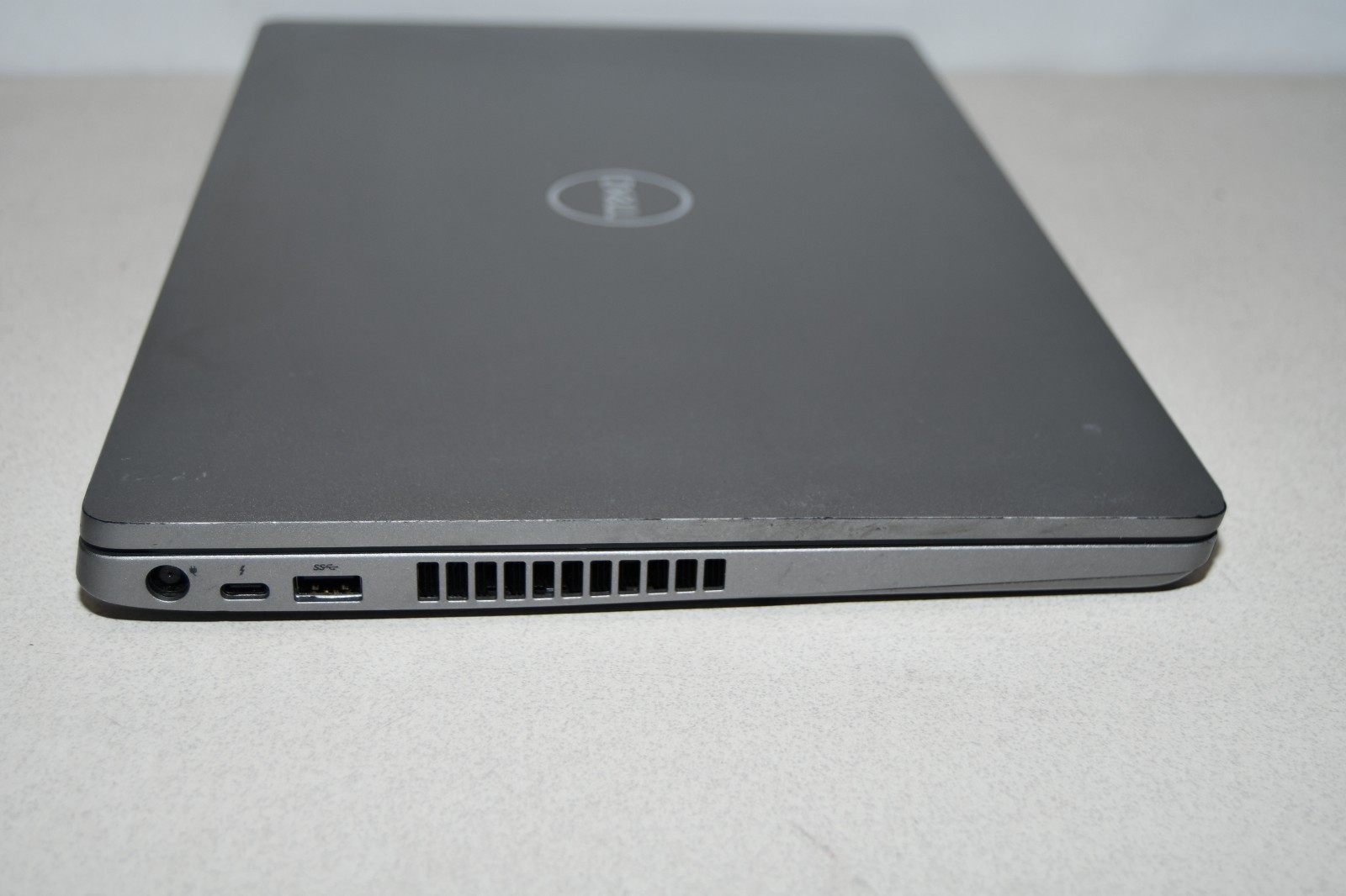 ^ Dell Precision 3550 15.6″ Intel i7-10510U @ 1.80GHz 16GB Ram No HD #X6999