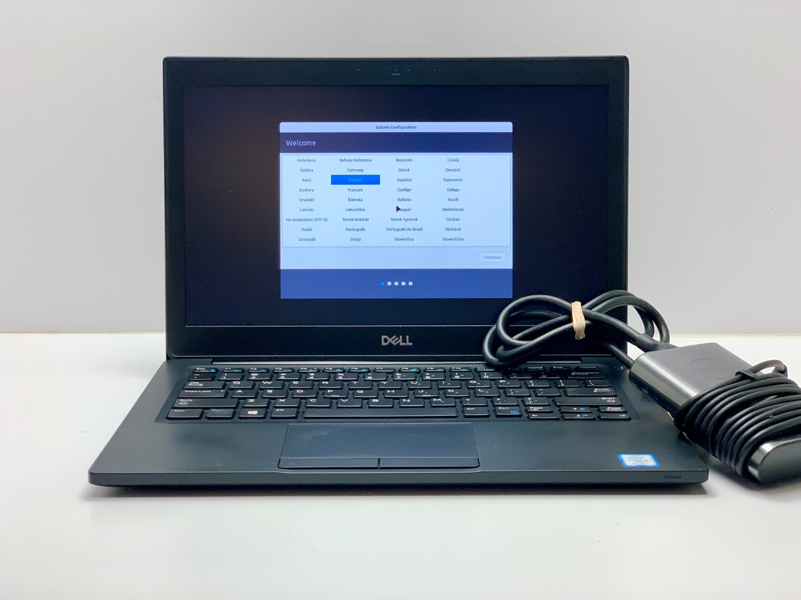 Dell Latitude 7290 | i5-8350U | 8GB RAM | 256GB SSD | LINUX | READ