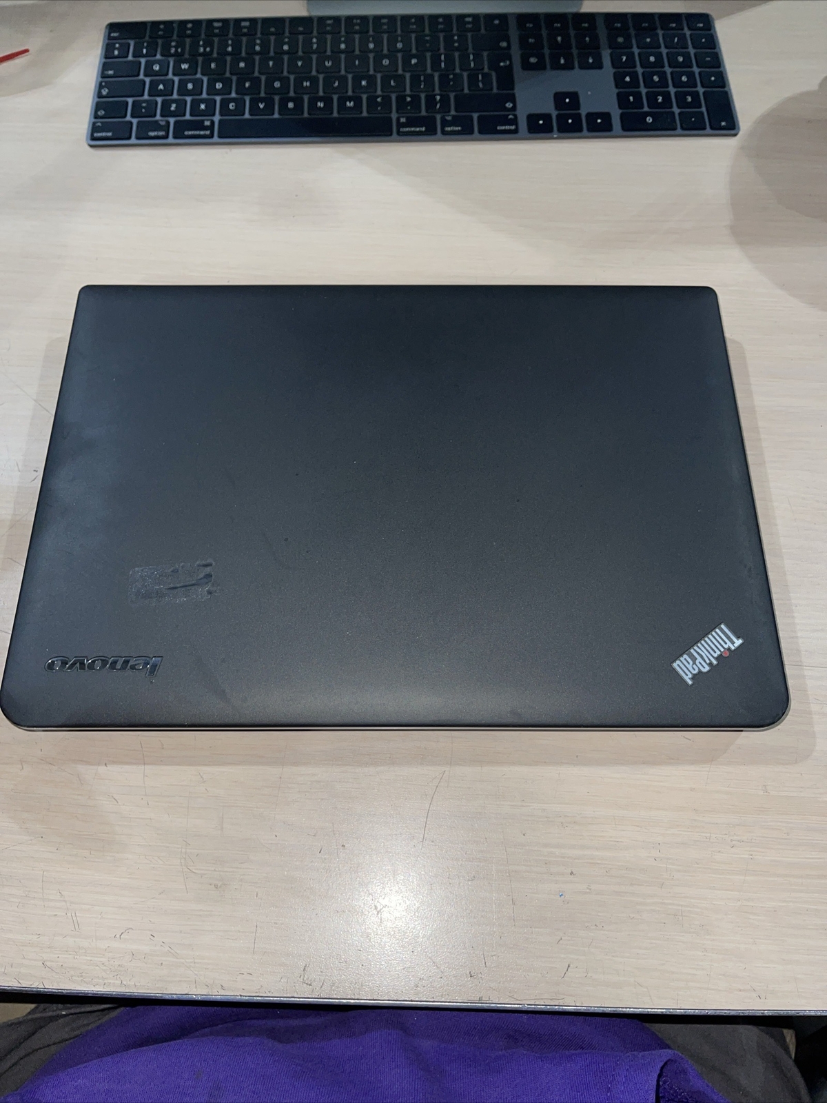 Lenovo ThinkPad E440 Intel Core i3 4gb RAM NO HD
