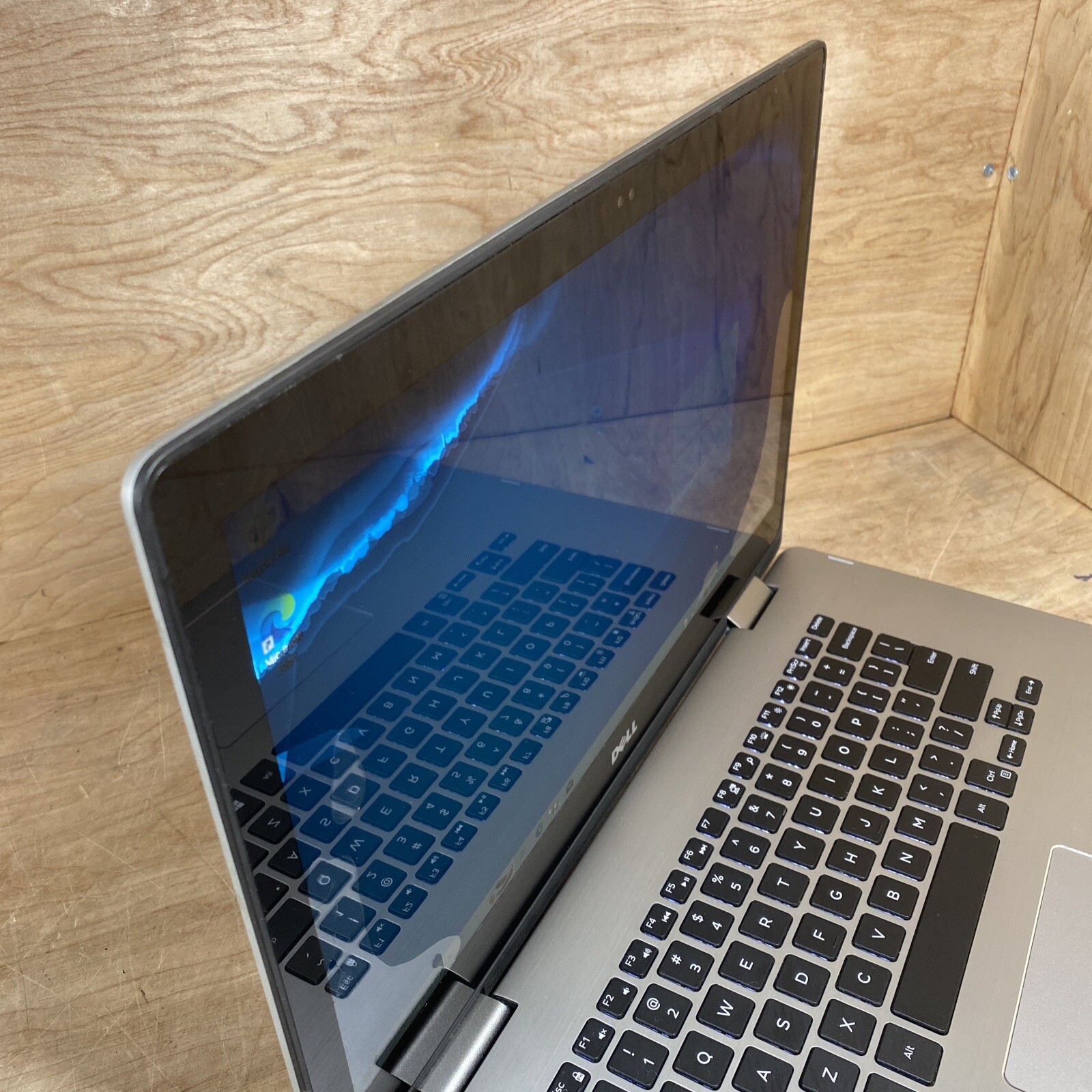 Dell Inspiron 15 15.6″ i5-6200@2.4GHz/ 4GB RAM/ 256GB SSD/ For Parts or Repair