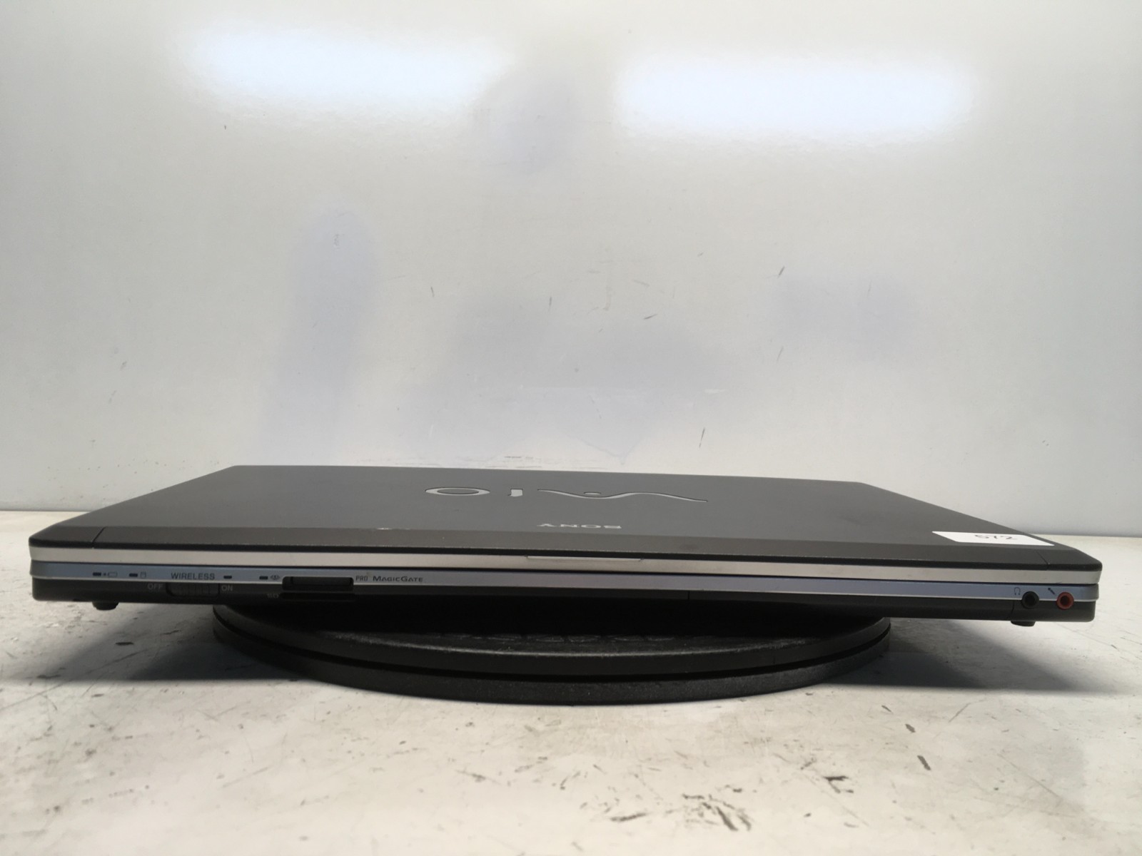Sony Vaio VGN-FW260J Intel Core 2 Duo P8400 2.26GHz 4 GB NO HDD