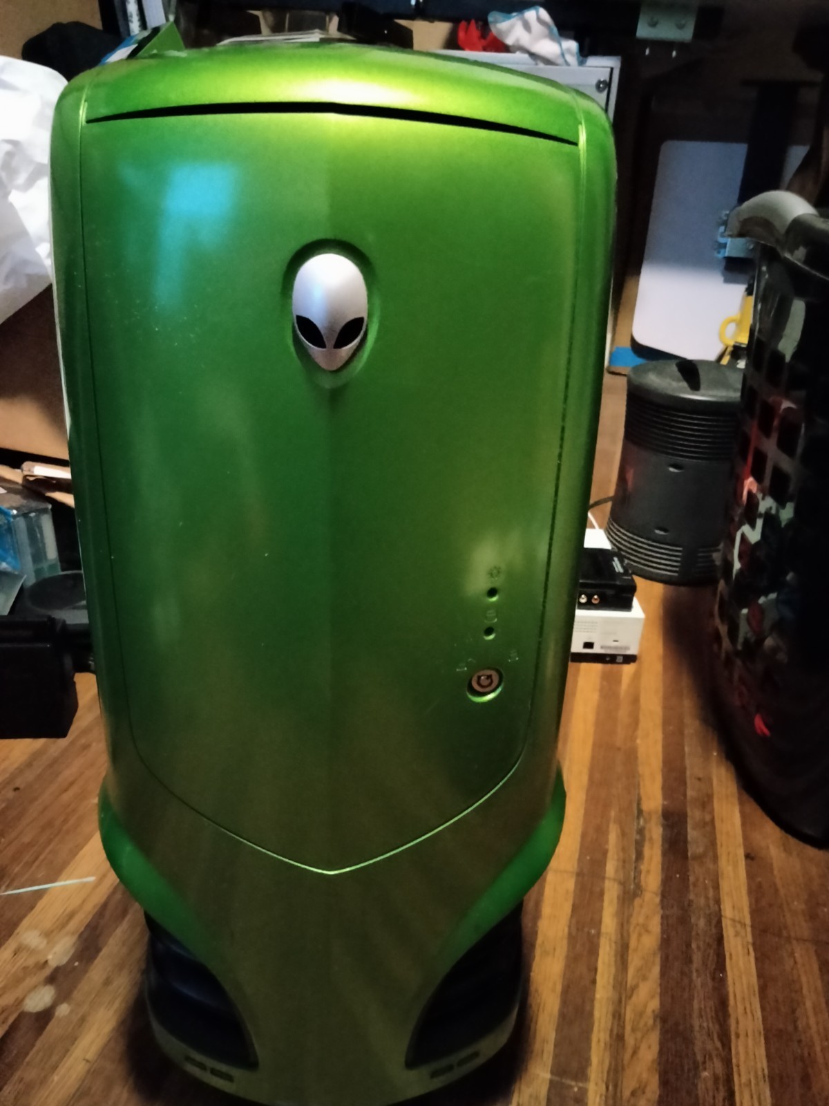 Vintage Pre Dell Alienware Area51 Cyborg Green PC Rare 2003!
