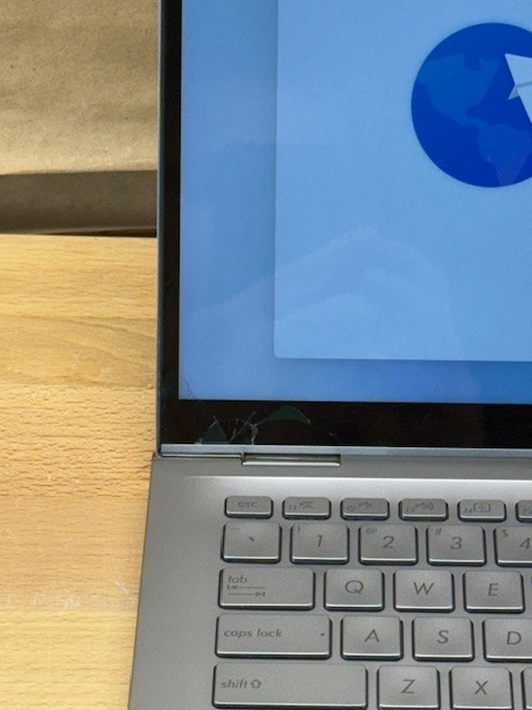 ASUS Q406D 14” Touch 2-in-1 Laptop Ryzen 5 3500U 8GB 256GB SSD