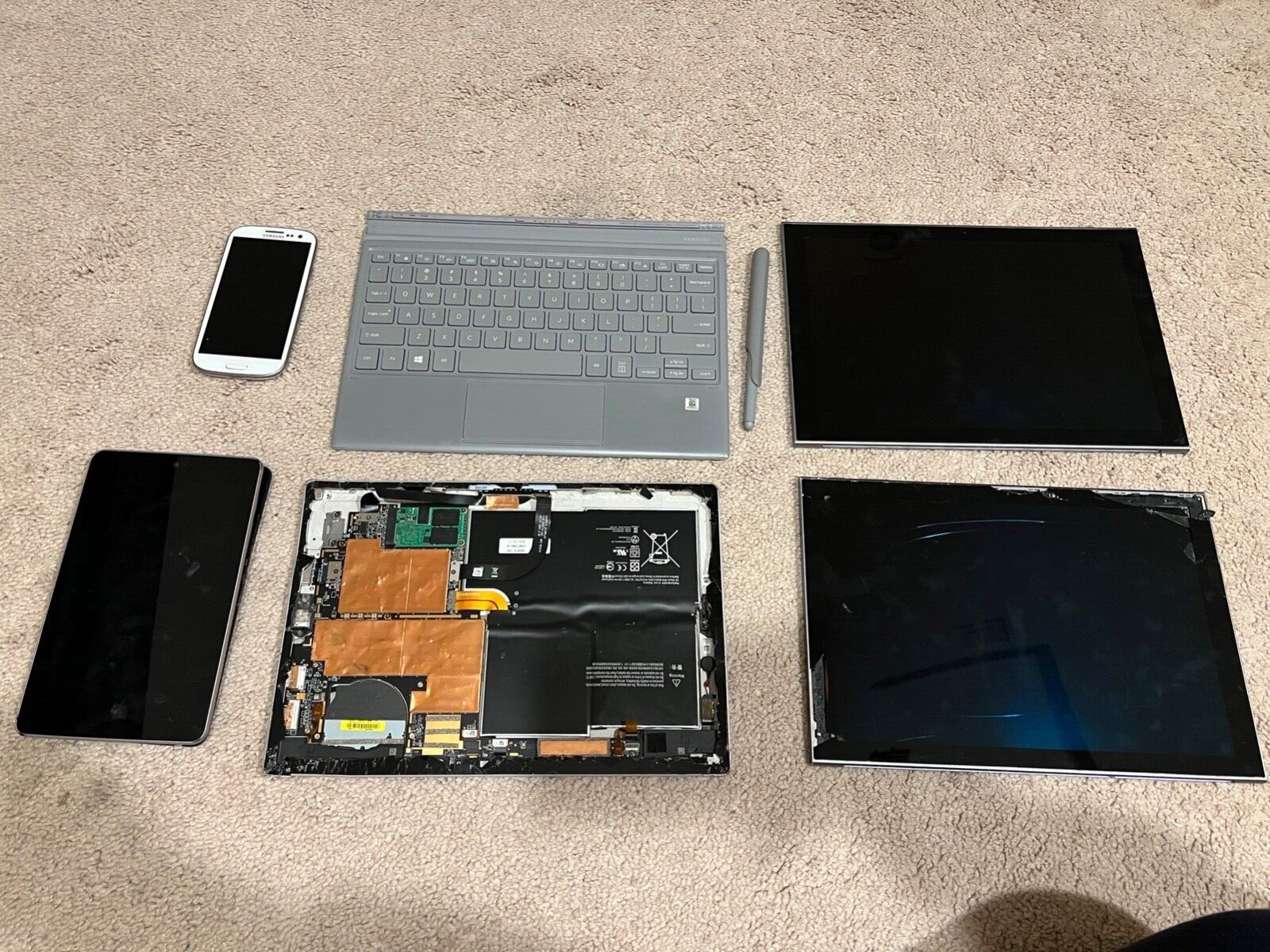 Samsung Galaxy Book 2 SM-W737 For Parts