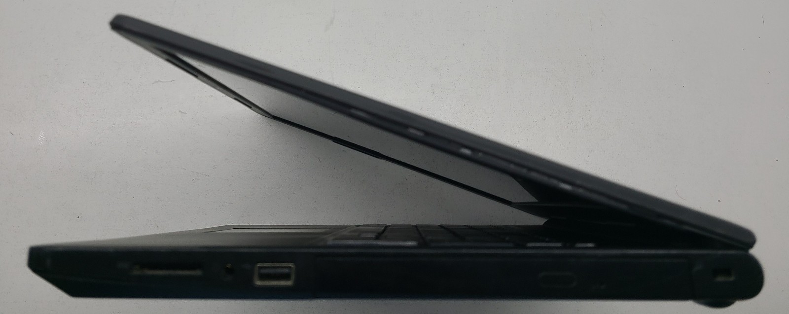 Dell Inspiron 15-3567 15.6″ Laptop Intel i3-6006U 12GB RAM NO HD/OS (FL)