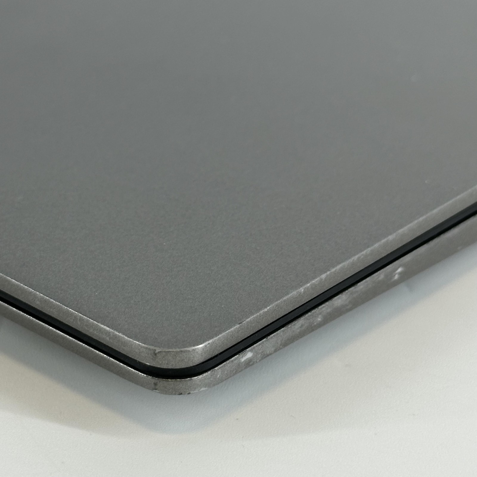 LG Gram 15 Gray FHD i5-1135G7 2.40GHz 16GB RAM 512GB SSD Split Frame