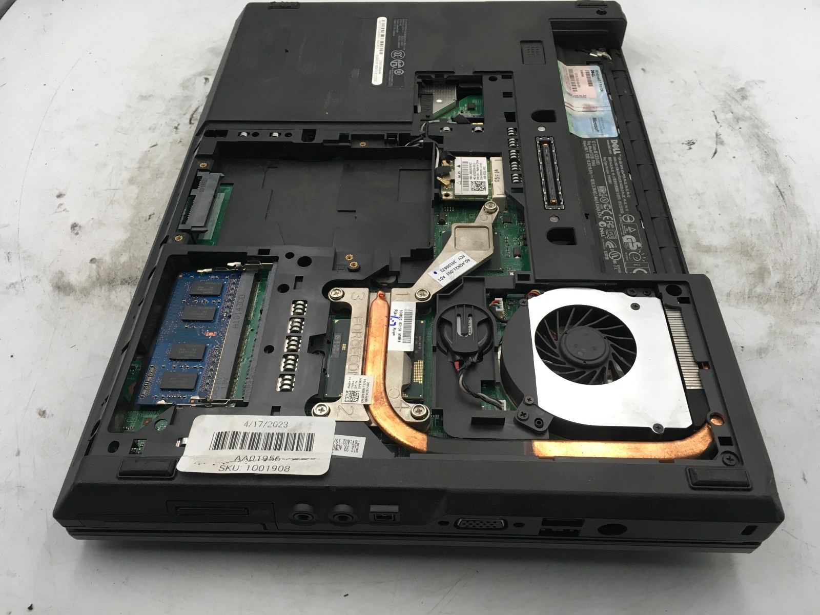 DELL LATITUDE E5410 – BOOTS TO BIOS – INTEL I5 M430 – 1GB RAM – READ DESCRIP -BB