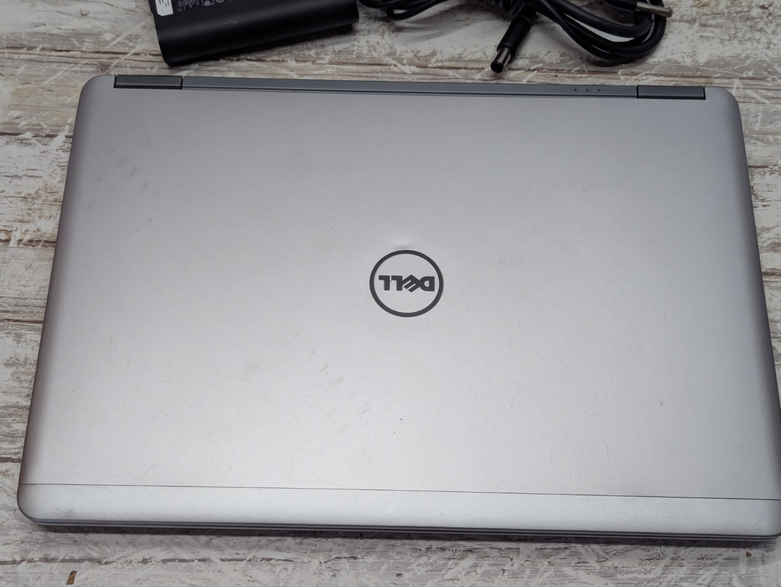 Dell Latitude E7440 14″ Laptop i5-4300U 2.5GHz 250GB 8GB WINDOWS 10pro Read