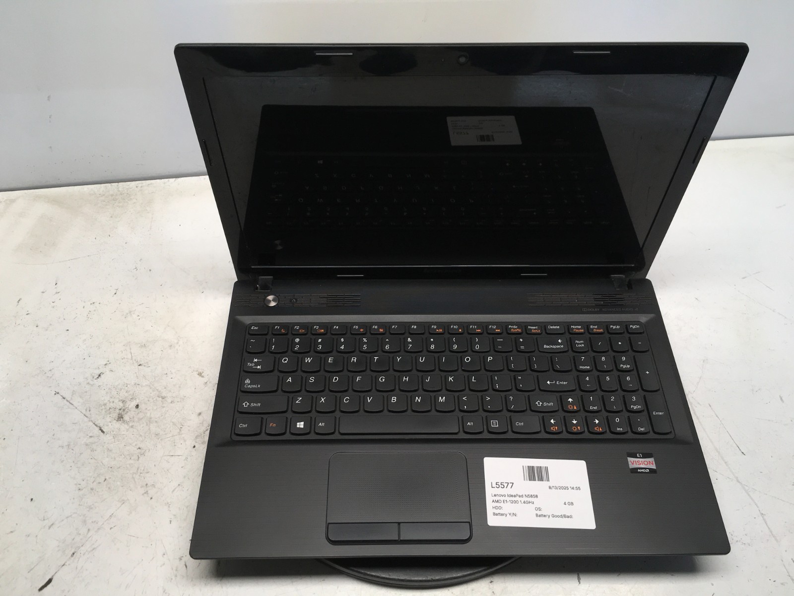 Lenovo IdeaPad N5858 AMD E1-1200 1.4GHz 4 GB NO HDD