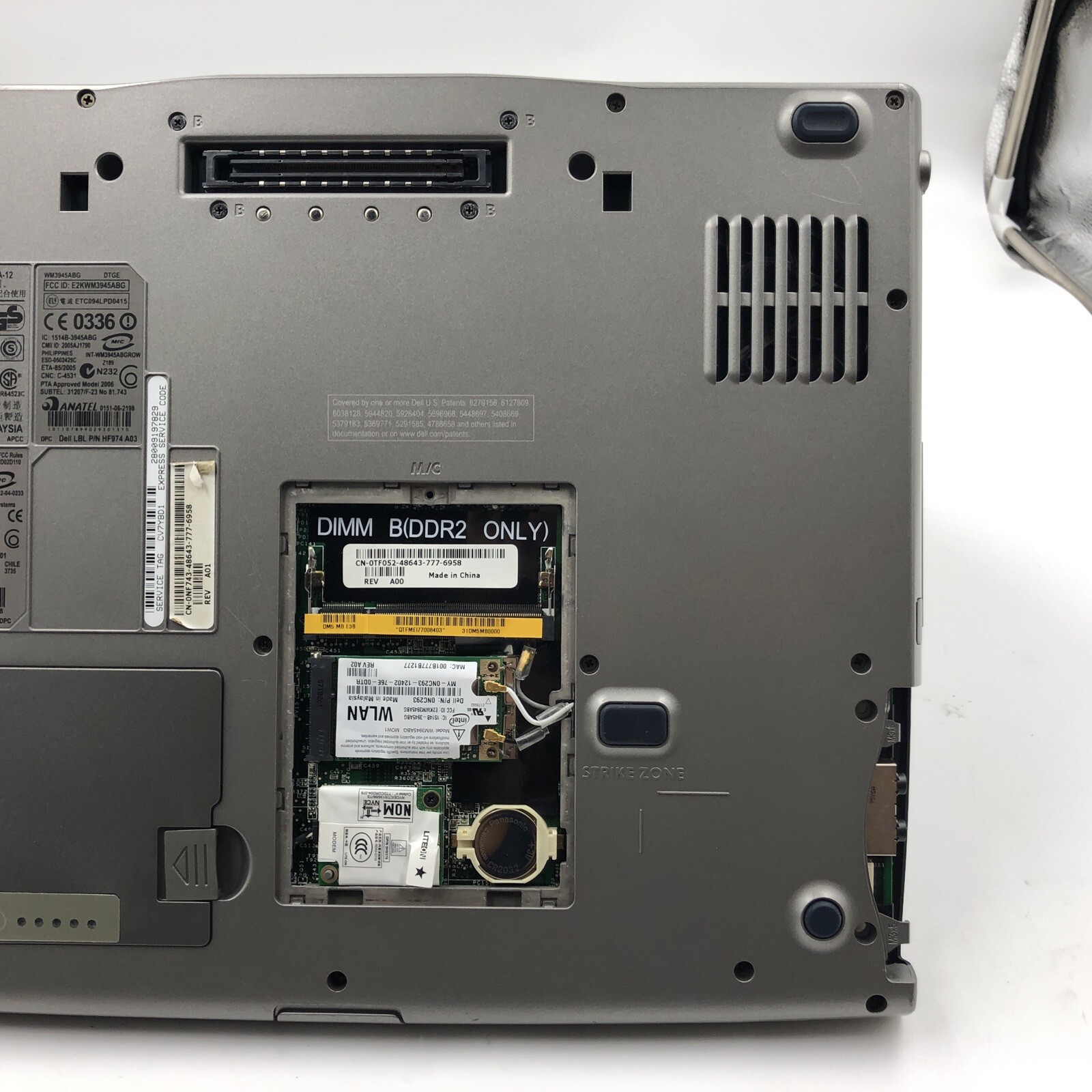 Dell Latitude D520 Intel Core 2 Duo 06F2 1.66GHZ 1GB NO HDD/OS Bad Battery PARTS