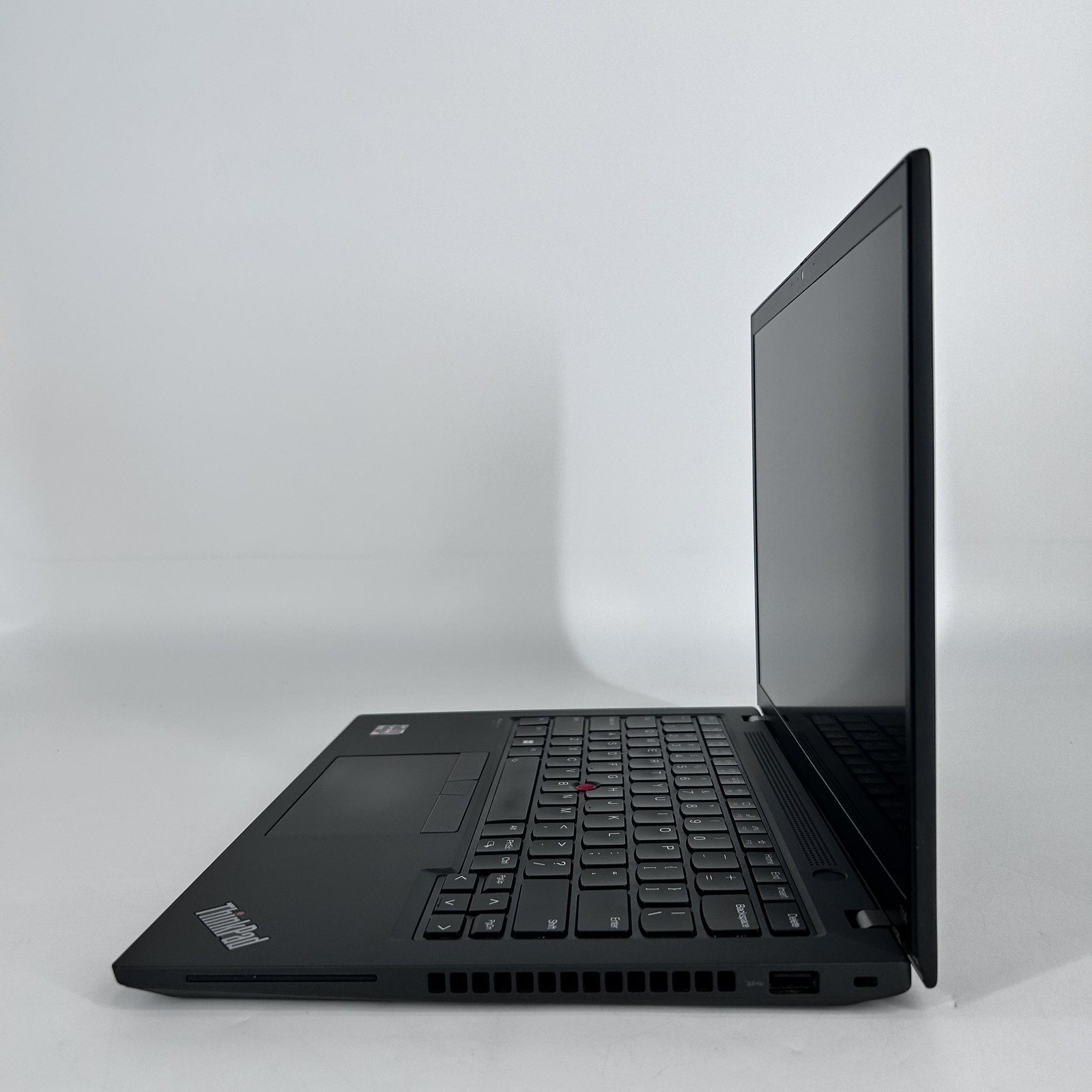 Lenovo ThinkPad T14 Gen 3 FHD+ TOUCH Ryzen 5 PRO 6650U 16GB 256GB Specks on LCD