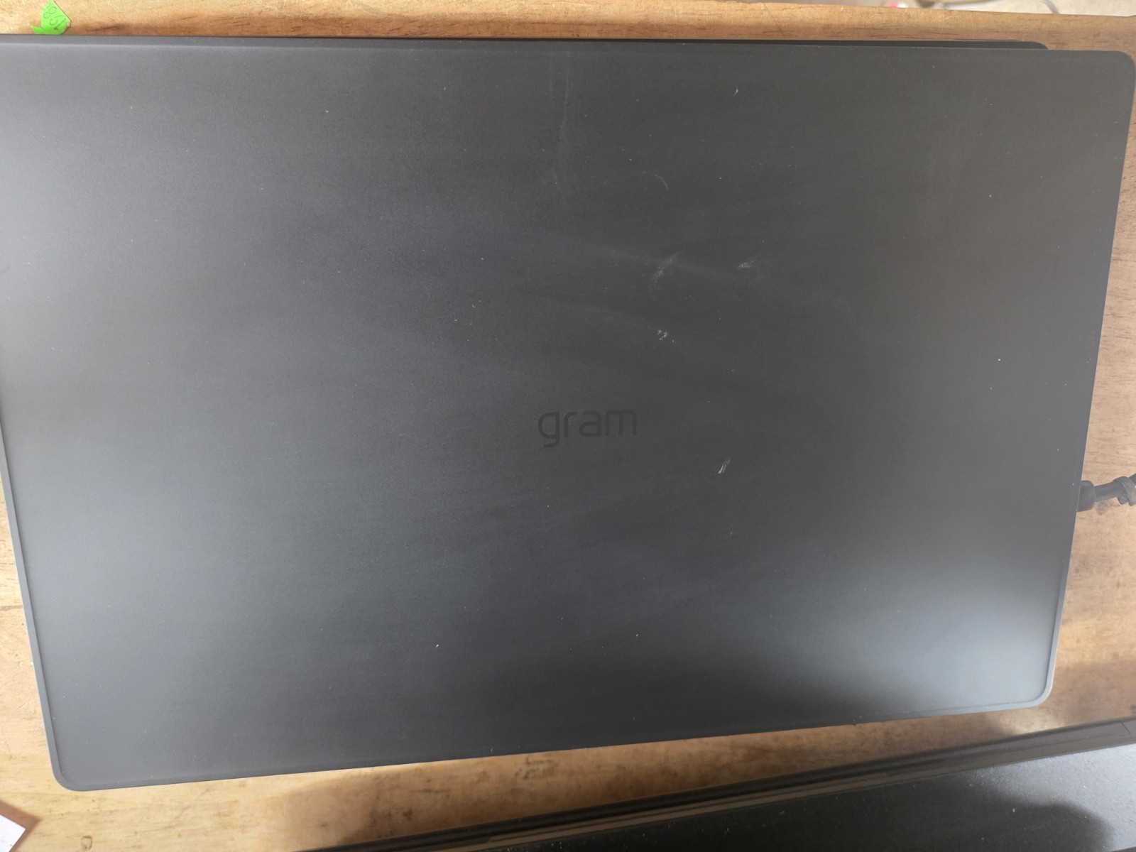 LG gram Book 15.6″ Ultra 7 16GB RAM Laptop Notebook 15U55T-H.AAB4U1 A