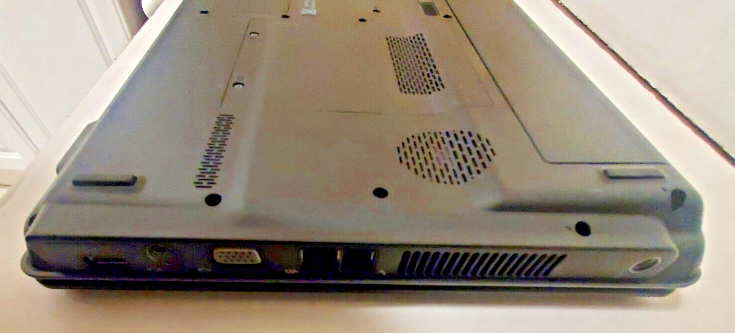 HP Compaq Presario C700 15.4” Intel Pentium Dual Core 1GB RAM NO HDD Works fine