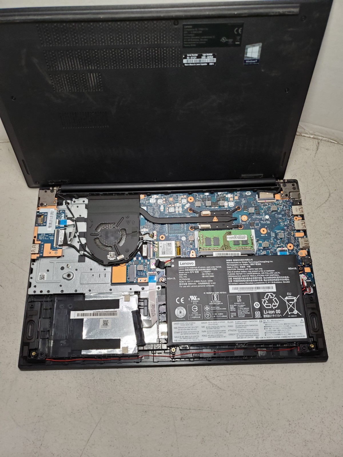 Lenovo ThinkPad E15 Gen 1 15.6″ i7-10510U 8GB RAM No SSD/OS! BIOS PW! #69