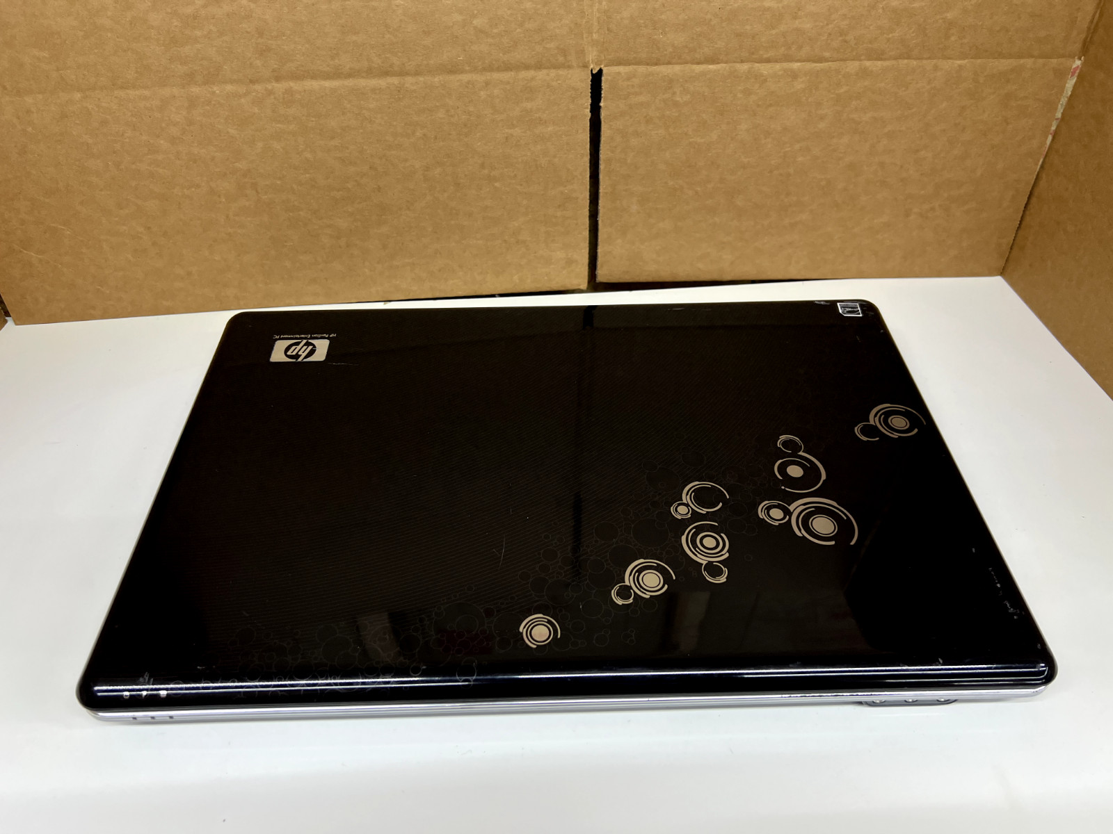 HP dv7-2112TX Laptop PC 1TB HDD 4GB Memory Intel Core 2 Duo Windows Vista