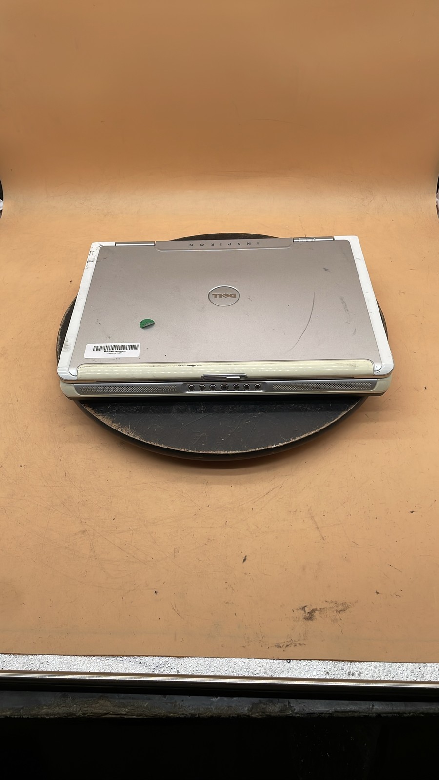 Dell Inspiron 9300 17-Inch Intel Core Processor Laptop Notebook Unit