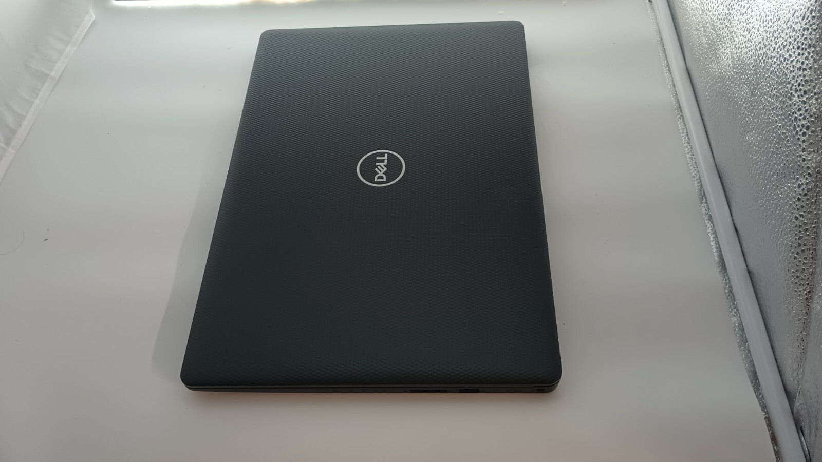 Inspiron3585 Gamer w/charger.Ryzen3.Radeon.16GB.256GB SSD.15.6″ Touch.Mint!