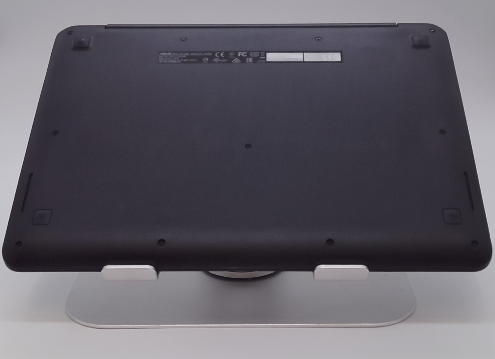 ASUS Chromebook Laptop C300M-DH02 13-inch Intel Celeron N3060 4GB 16GB SSD -USED