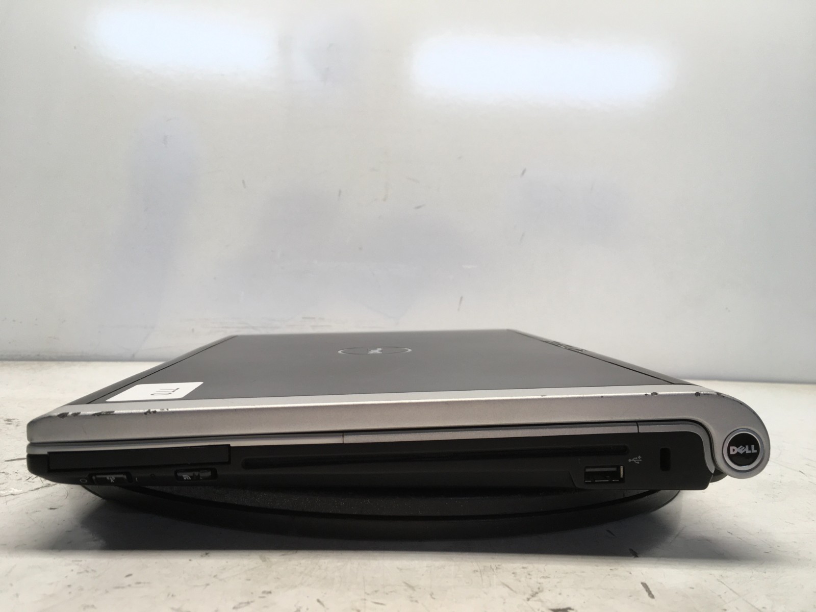 Dell XPS M1330 Intel Core 2 Duo 06FD 1.66GHz 1 GB NO HDD