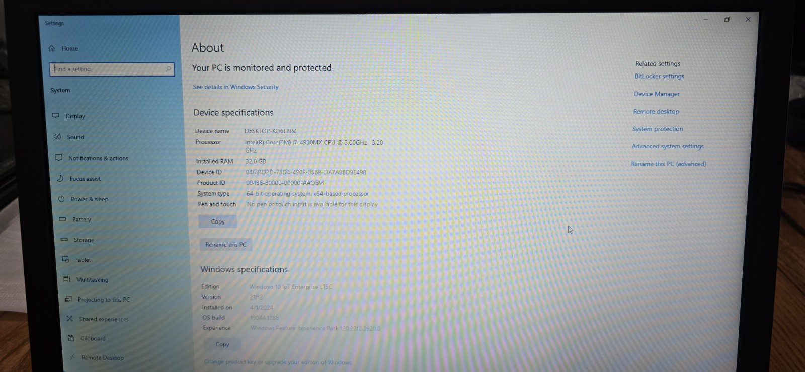 Dell Precision M6800, i7 4930mx, AMD Firepro M6100, 32gb Ram, 256gb SSD Win 10