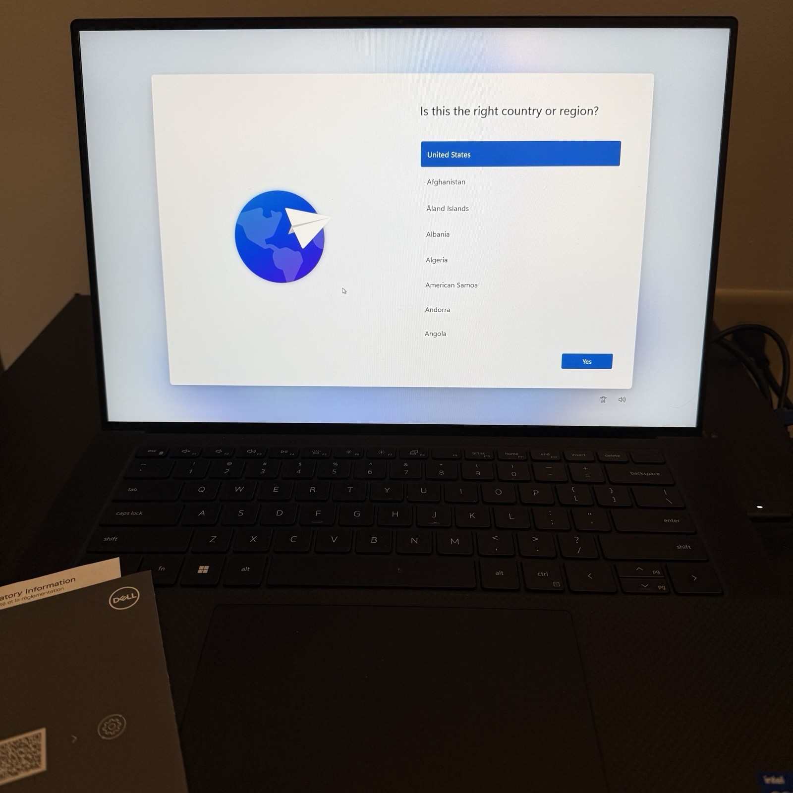 Dell XPS 15 9350 1 TB SSD, 32 GB DDR5, Intel i7-13620H Windows 11 Pro Laptop