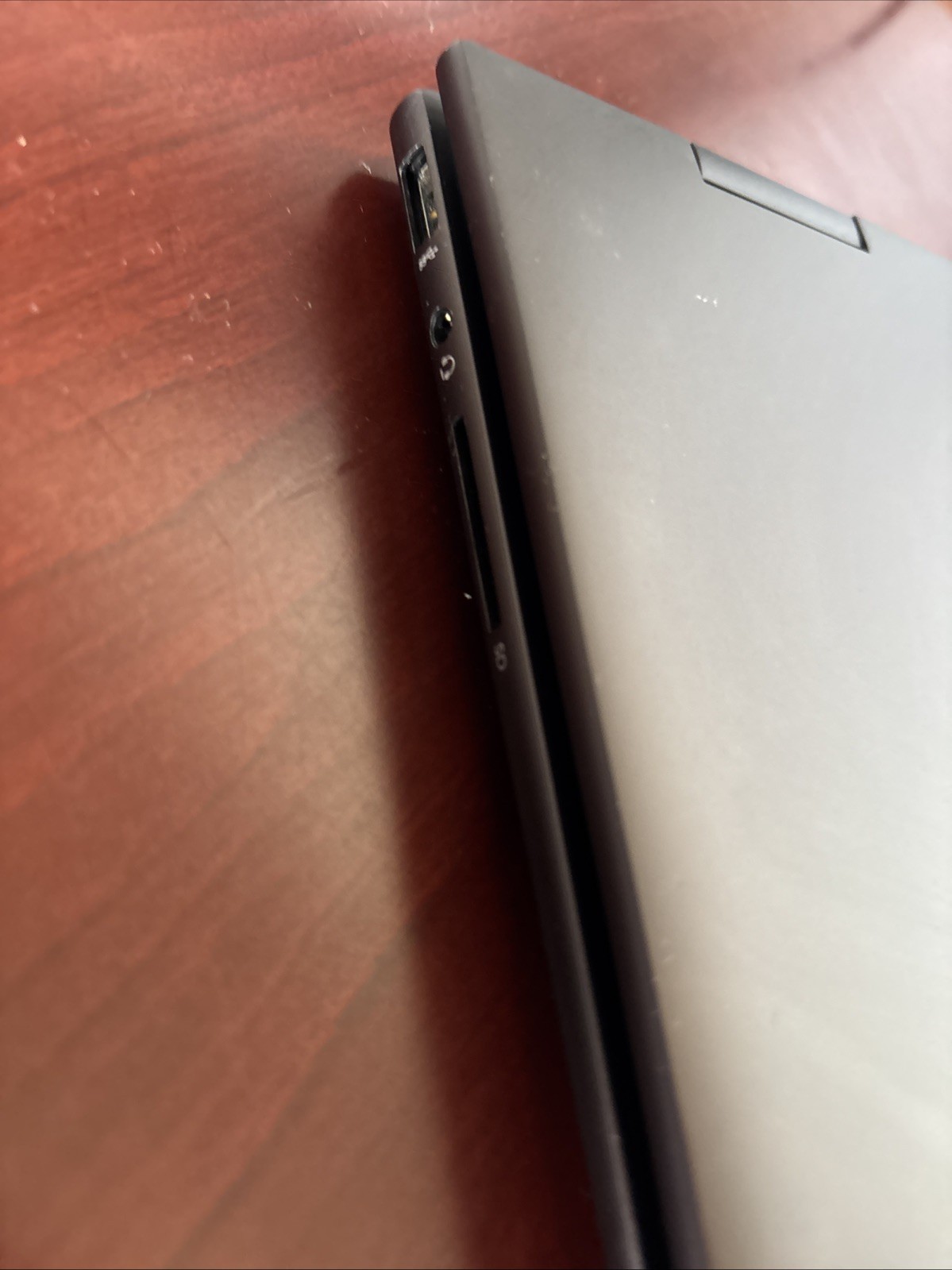 HP Envy X360 15-EY0013DX Ryzen 5 5625u 2.3GHz 8GB RAM 256GB SSD