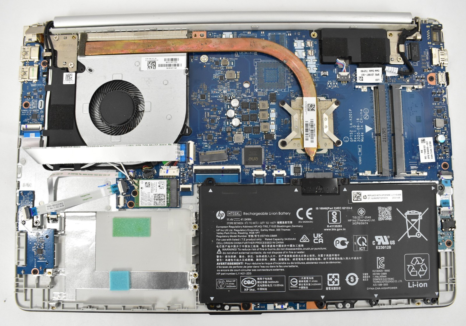 HP 15-dw3163st Laptop i3-1125G4 2.4GHz No RAM No HD No OS For Parts or Repair