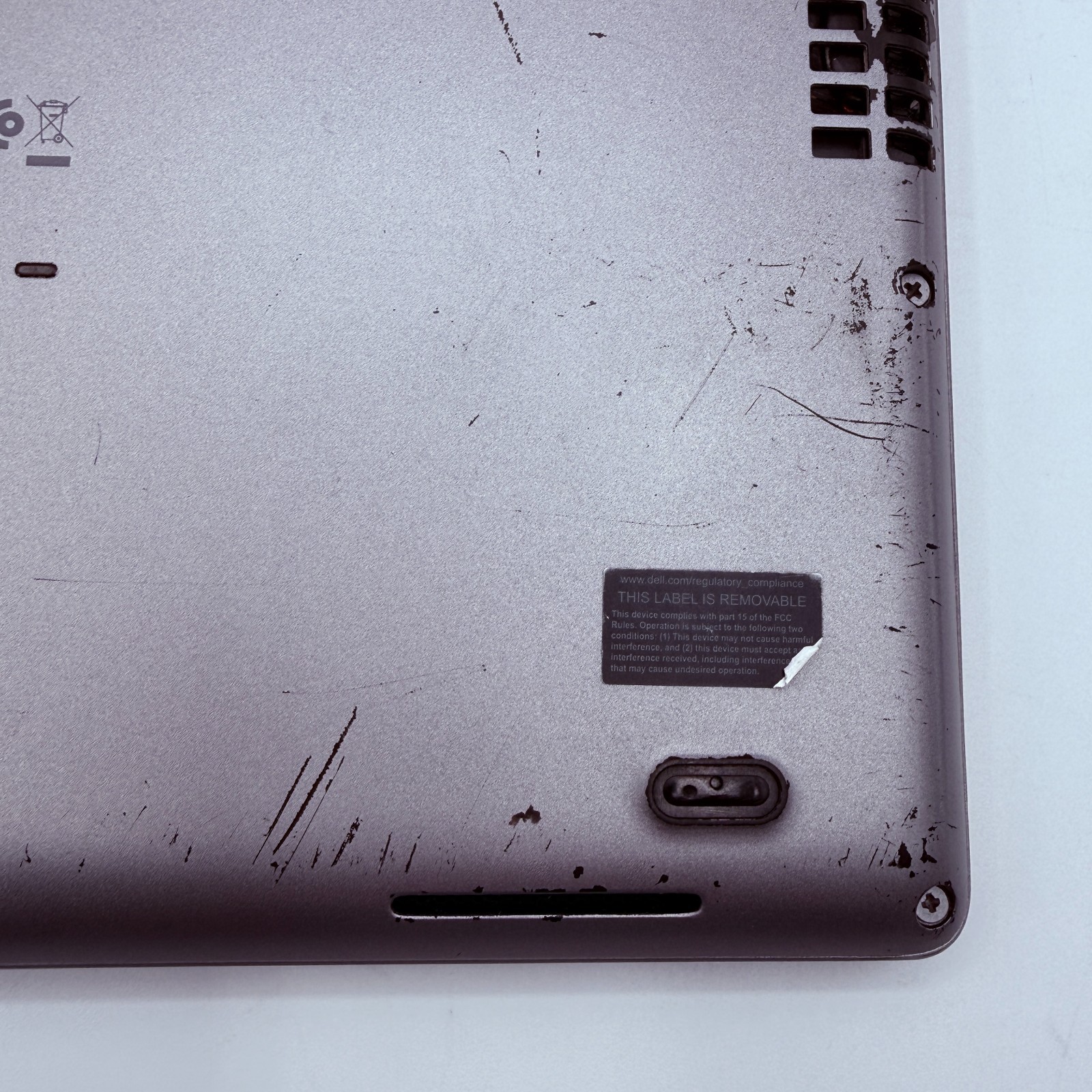 Dell Latitude 5411 14″ 256SSD, Core i7-10850H, Hex 16GB MX250 Win11 Pro Grade C