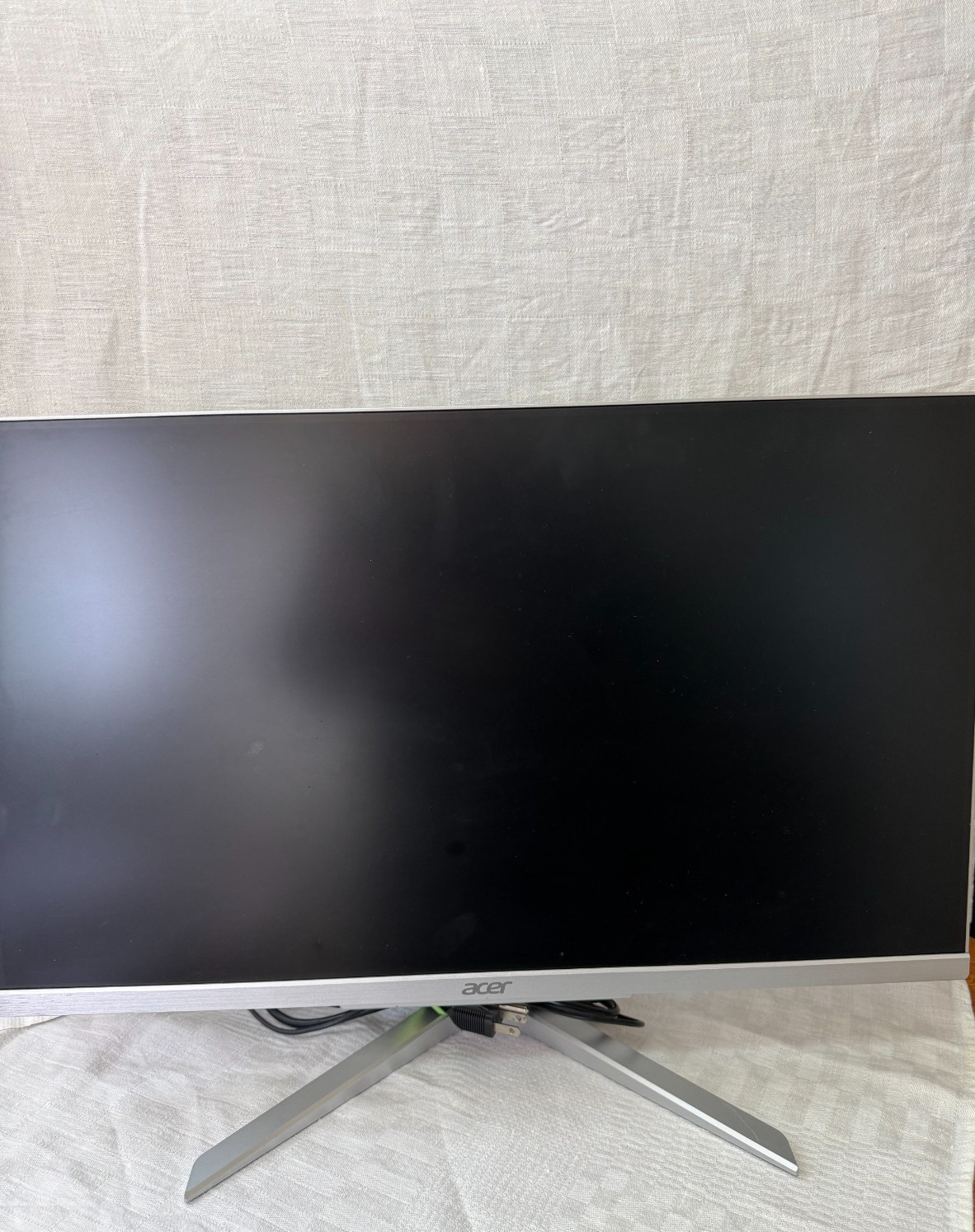 Acer Aspire C24-865 series 21″ Intel Core 8th Gen All in One-Silver Monitor